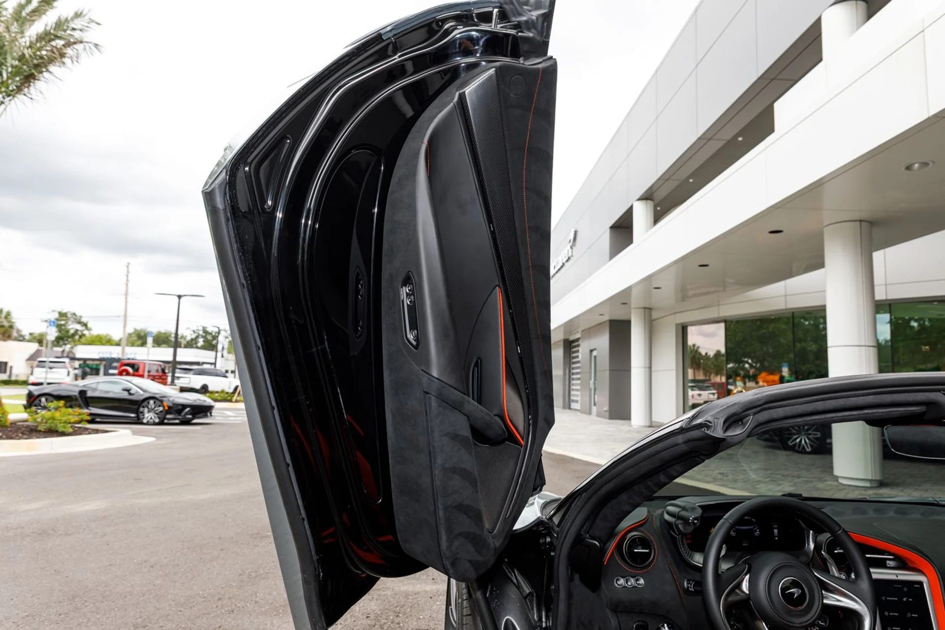 mph037_777307788_579_p38_l_515d5bc234