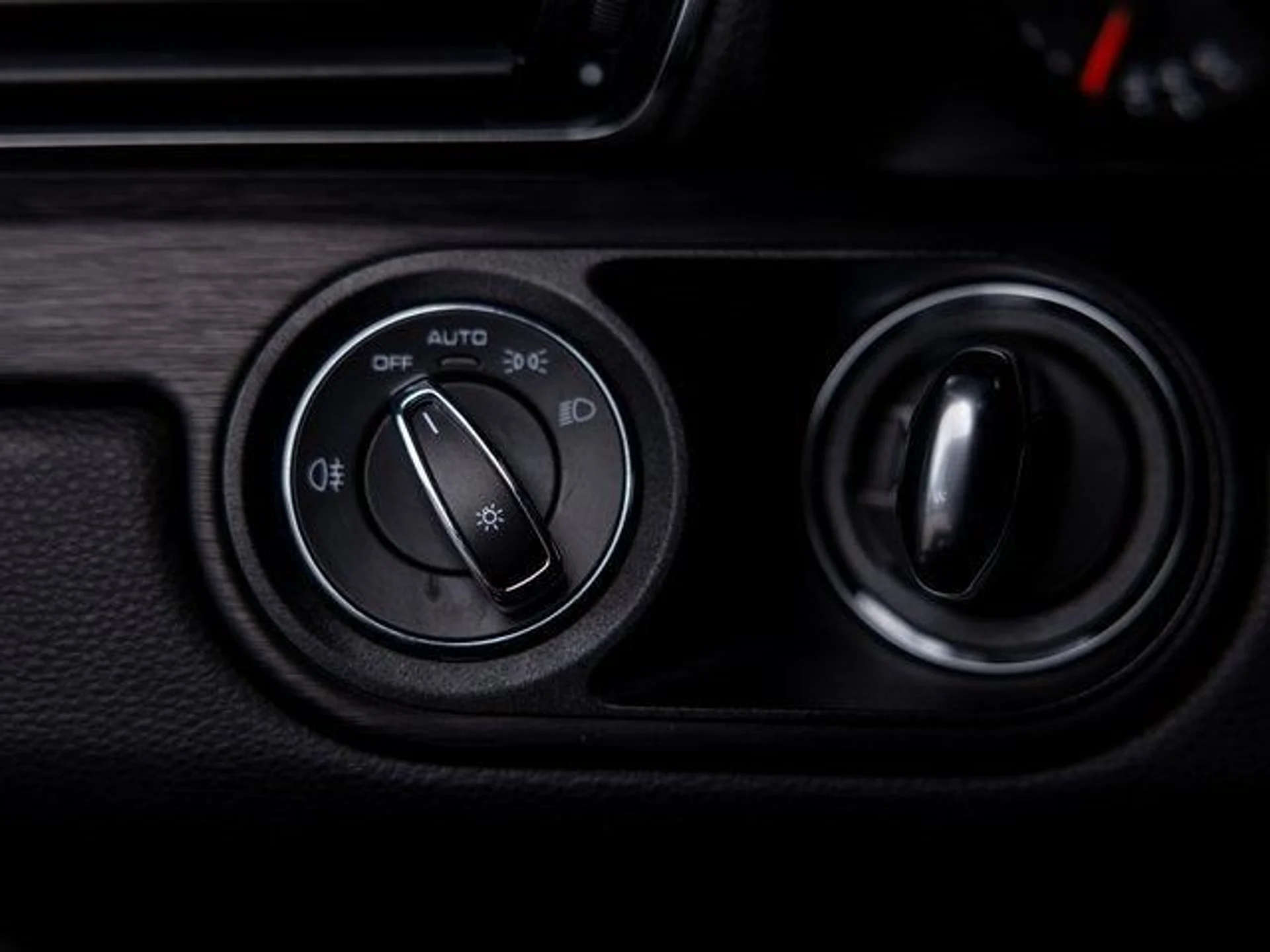 mph037_779253999_38_6157174f85