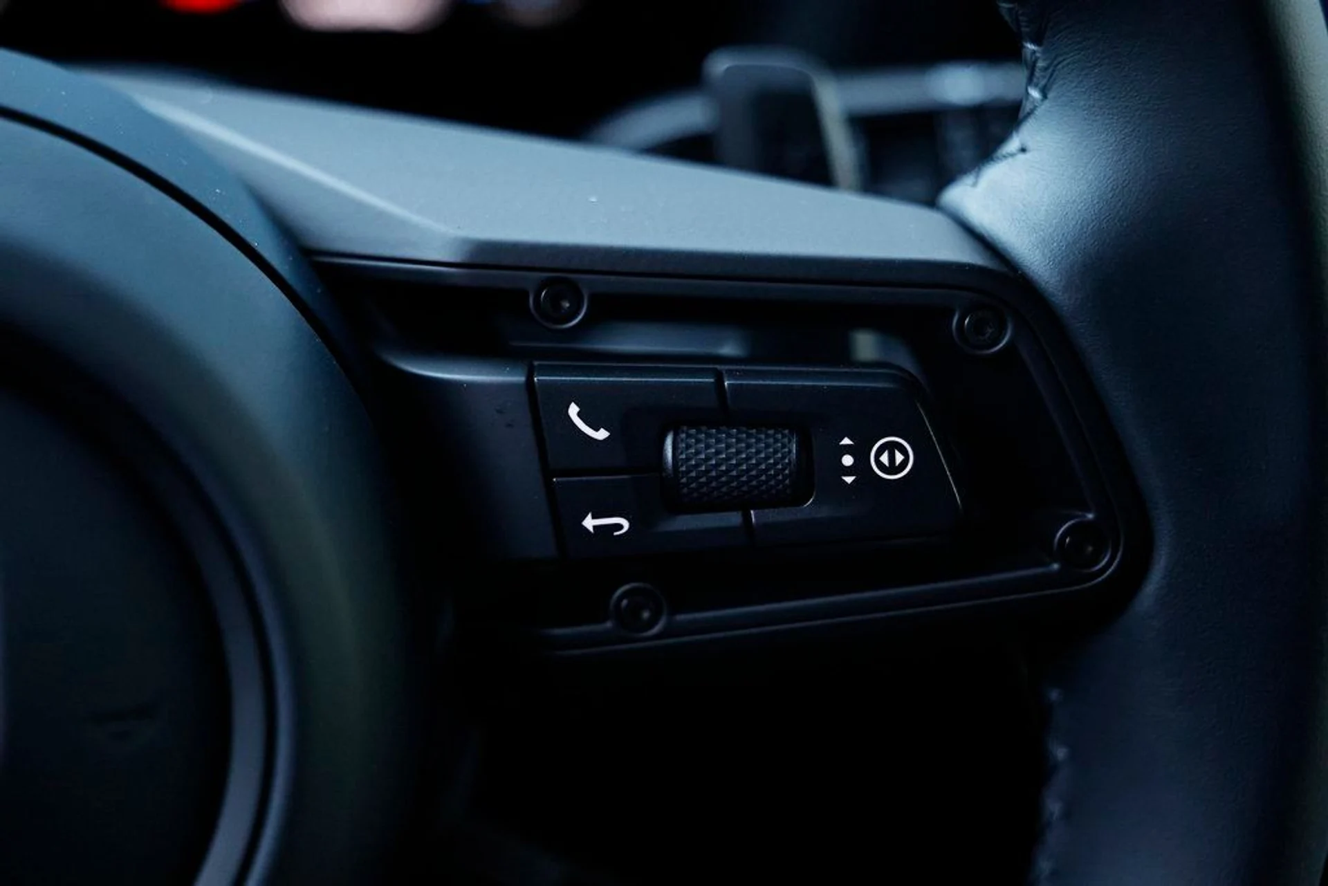 mph037_783783806_de0cd88191e75317d92e18f909fea2f0_71584f5778