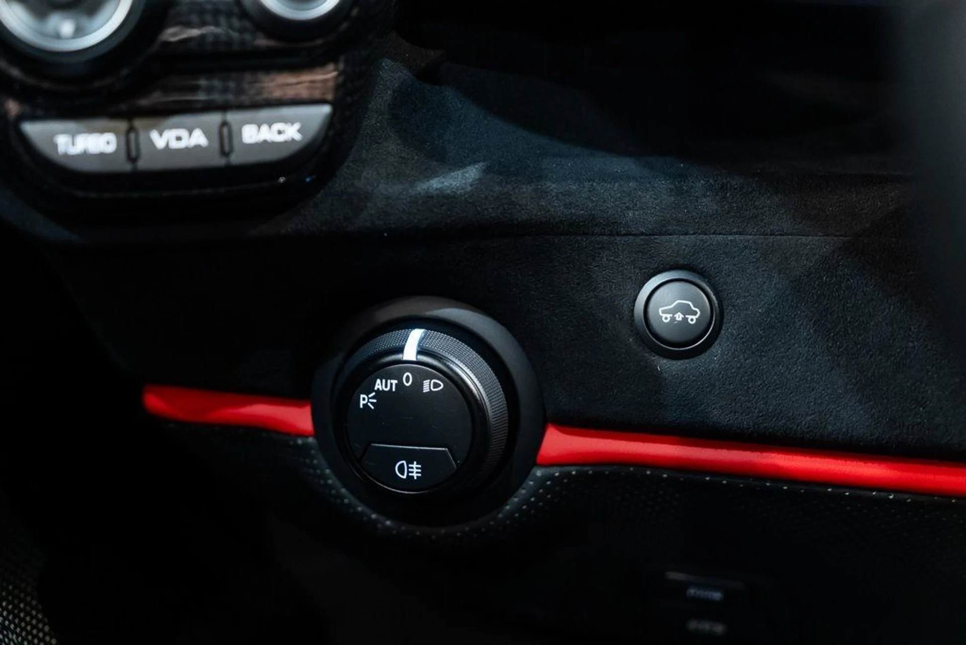 mph037_79632825_4cad3a897c149fb5c666abf91cd62127_ed7d4855e8