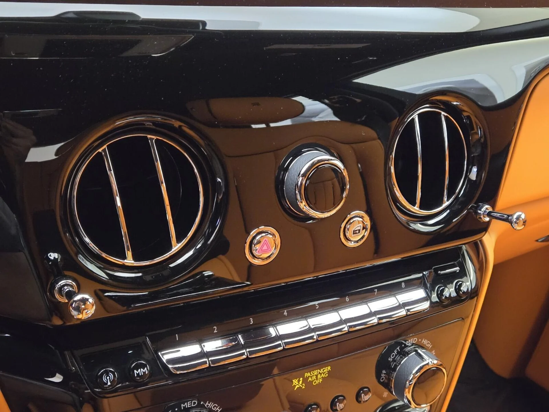 mph037_800828261_New_2027_Rolls_Royce_Phantom_1793078075_463dcef617