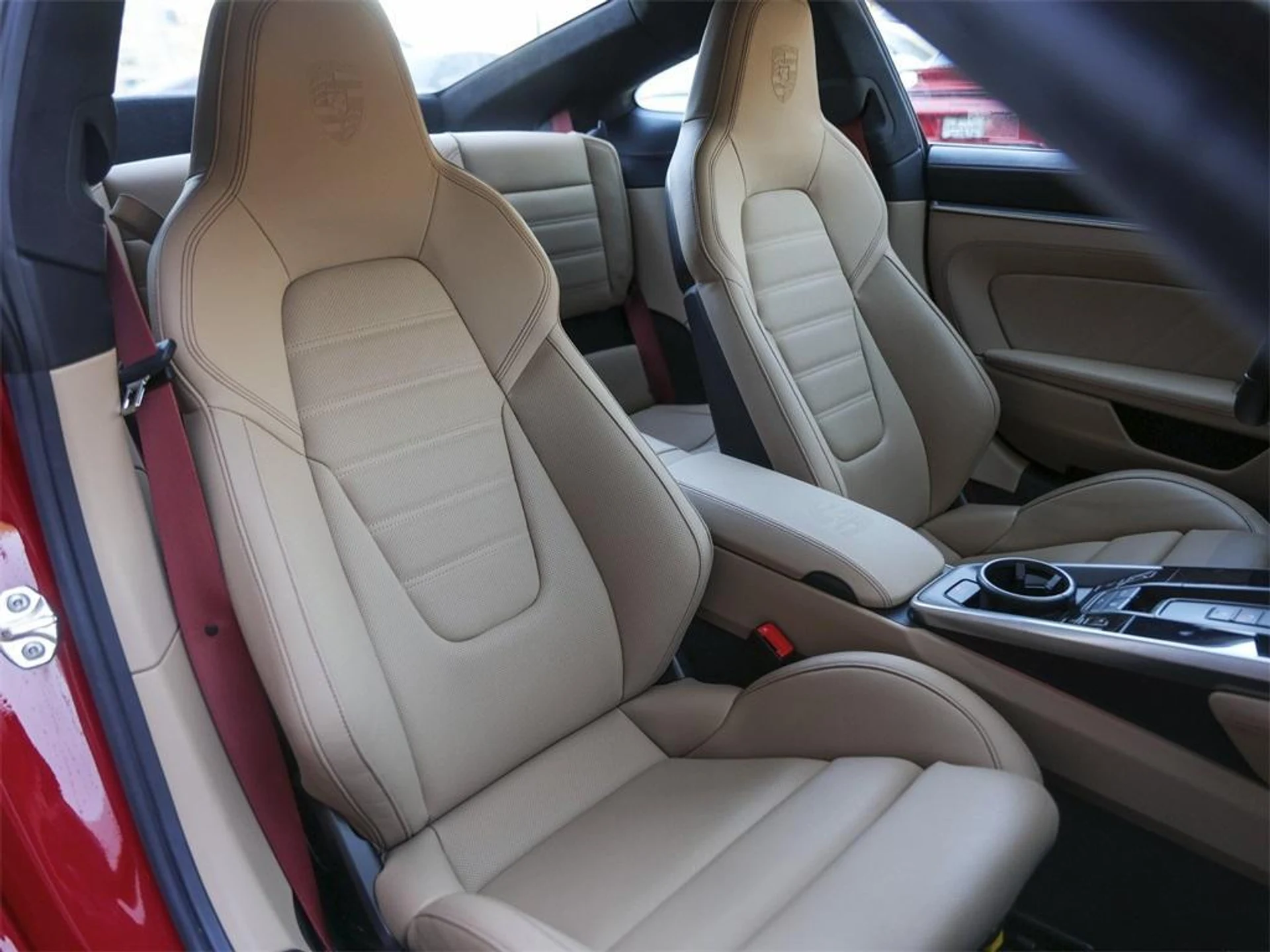 mph037_813951594_hh8y5dq_8_LT_3_Ncz_D8_XZM_17ojm2_Q_1d90994903