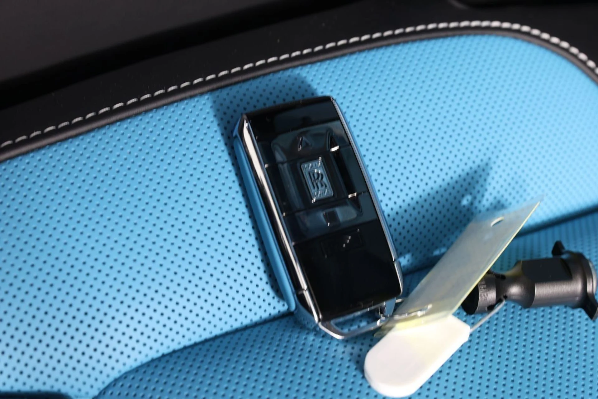 mph037_816881573_0e995155566cb70396ed29f60ab6155c_dfc8481369