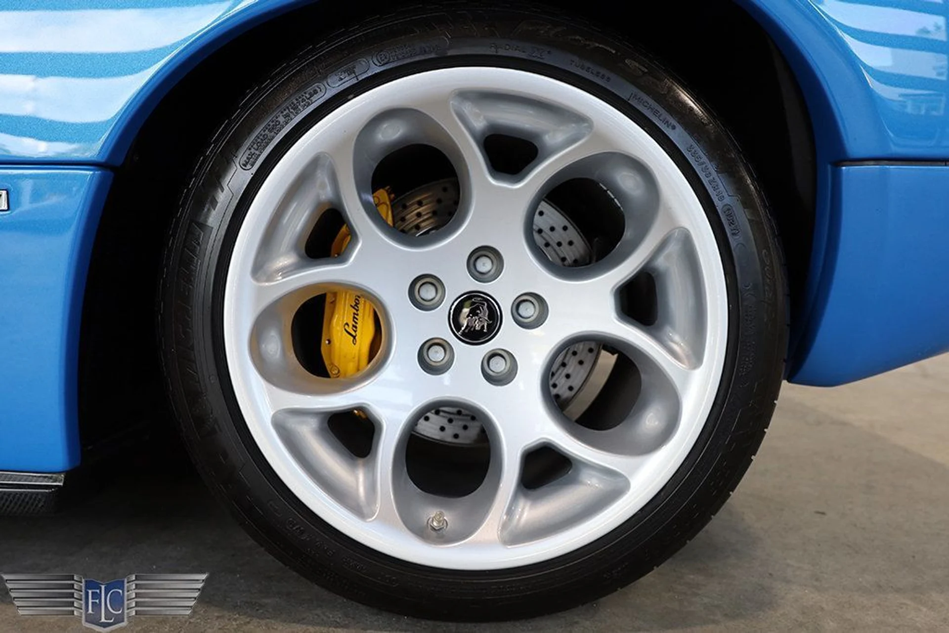 mph037_846116355_used_2001_lamborghini_diablo_vt_coupe_9689_22815510_38_1024_85b73c3473