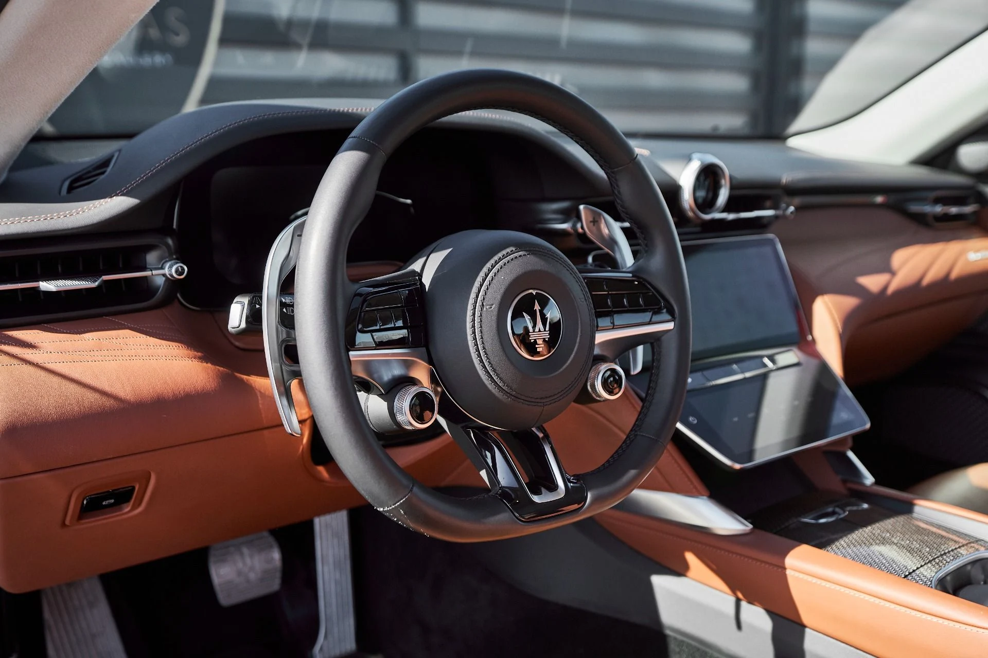 mph037_847679553_Used_2024_Maserati_Gran_Turismo_Modena_1764124079_fd144c89ed