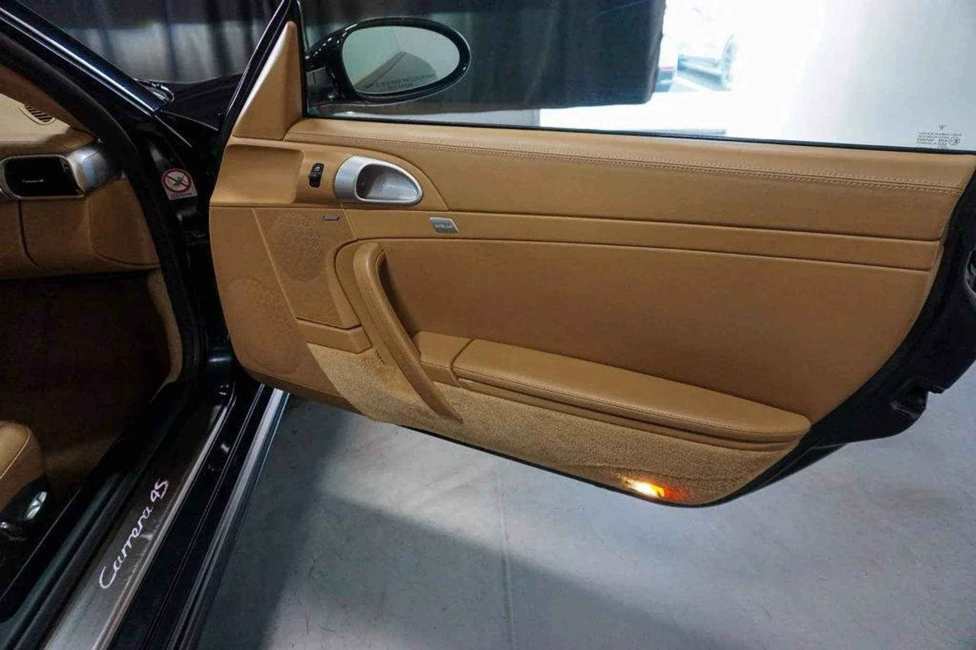 mph037_852200305_2_h9r_Td_RLS_Dz_R4i_DD_24_Yvv_B_Zu_8_26175298f6