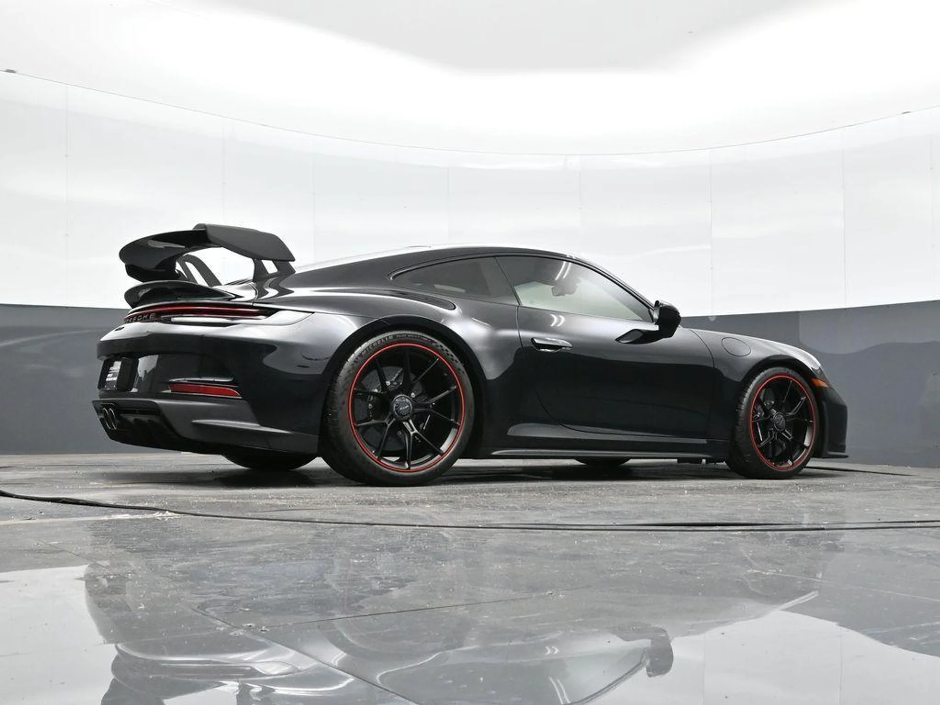 mph037_855011776_HLC_79467_J_Cl_D9q8_Ro_QG_3d37_Oaxs_053f3b3733