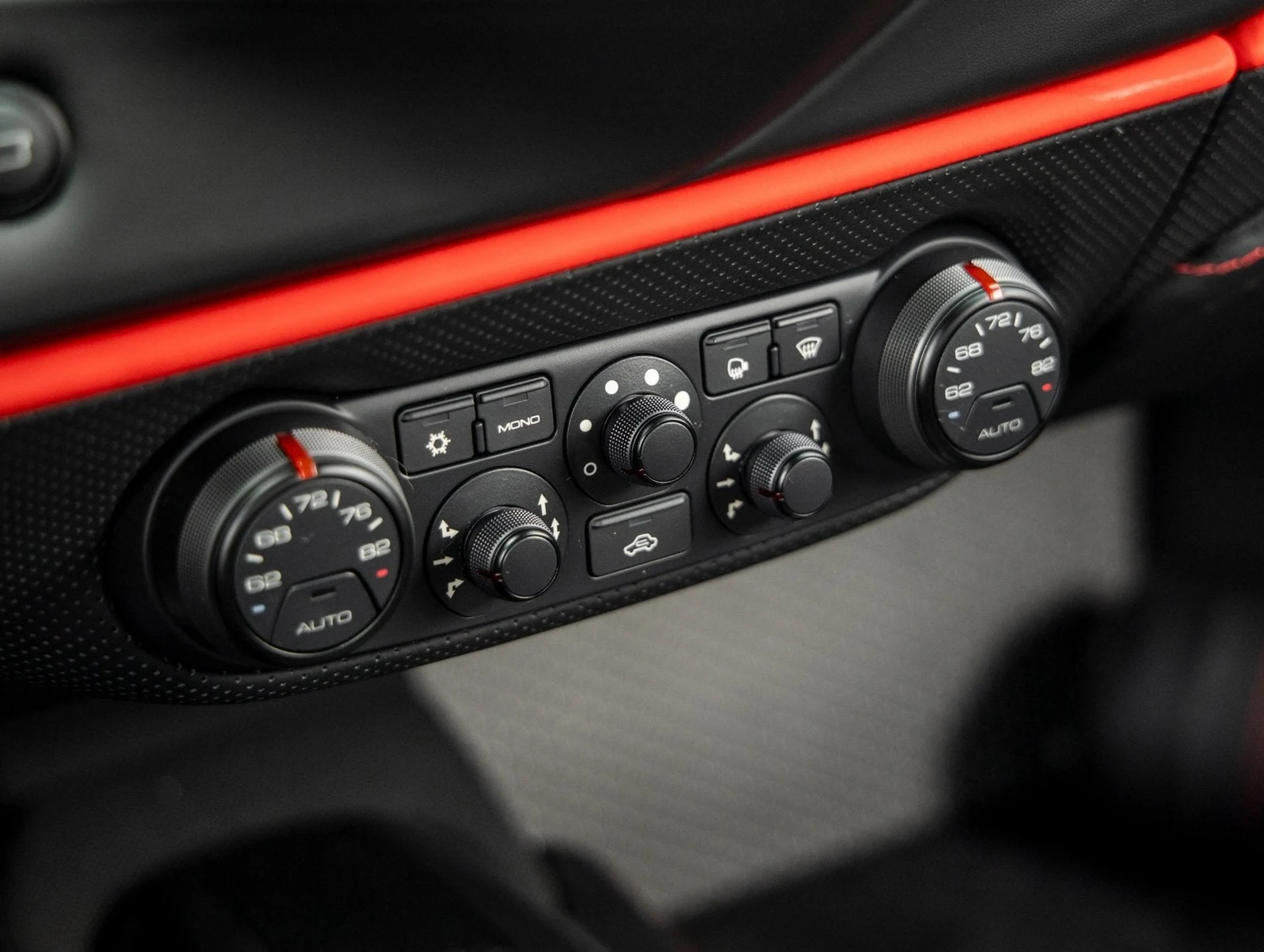 mph037_855790219_38_f36d8c79eb