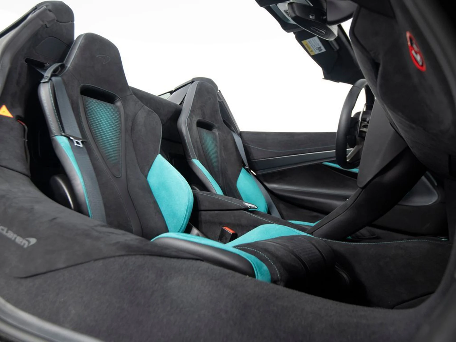 mph037_862380562_1abfb89d386efcf9e48c56ae358adeb8x_377b0754fc