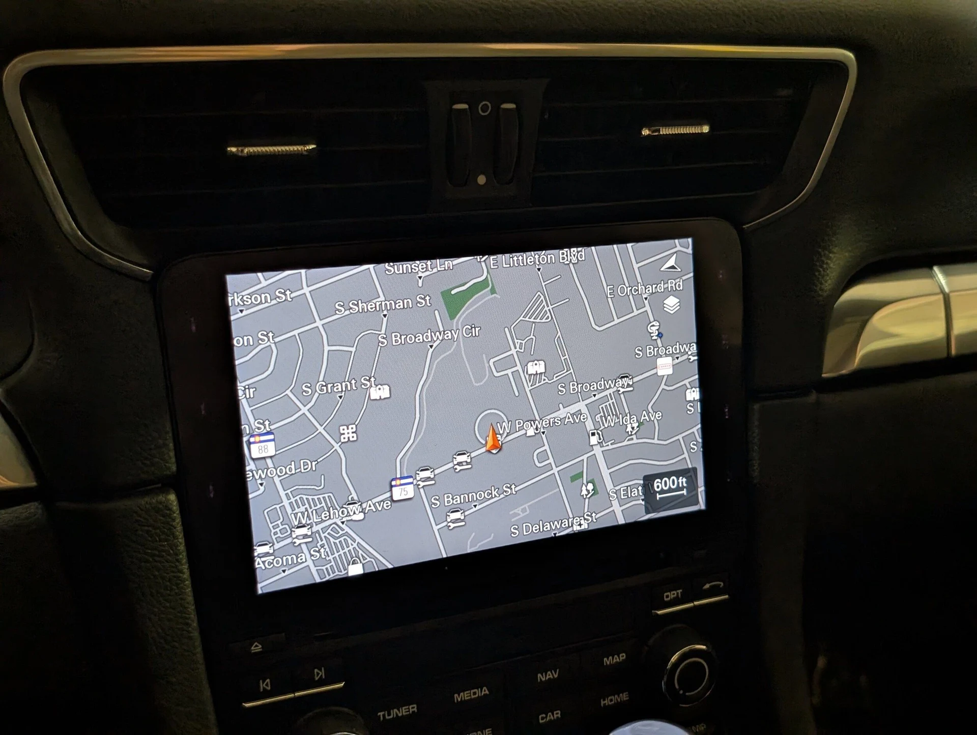 mph037_86480689_6d1a1294f2022d2acc8ea3e3862fe848x_135009bd79