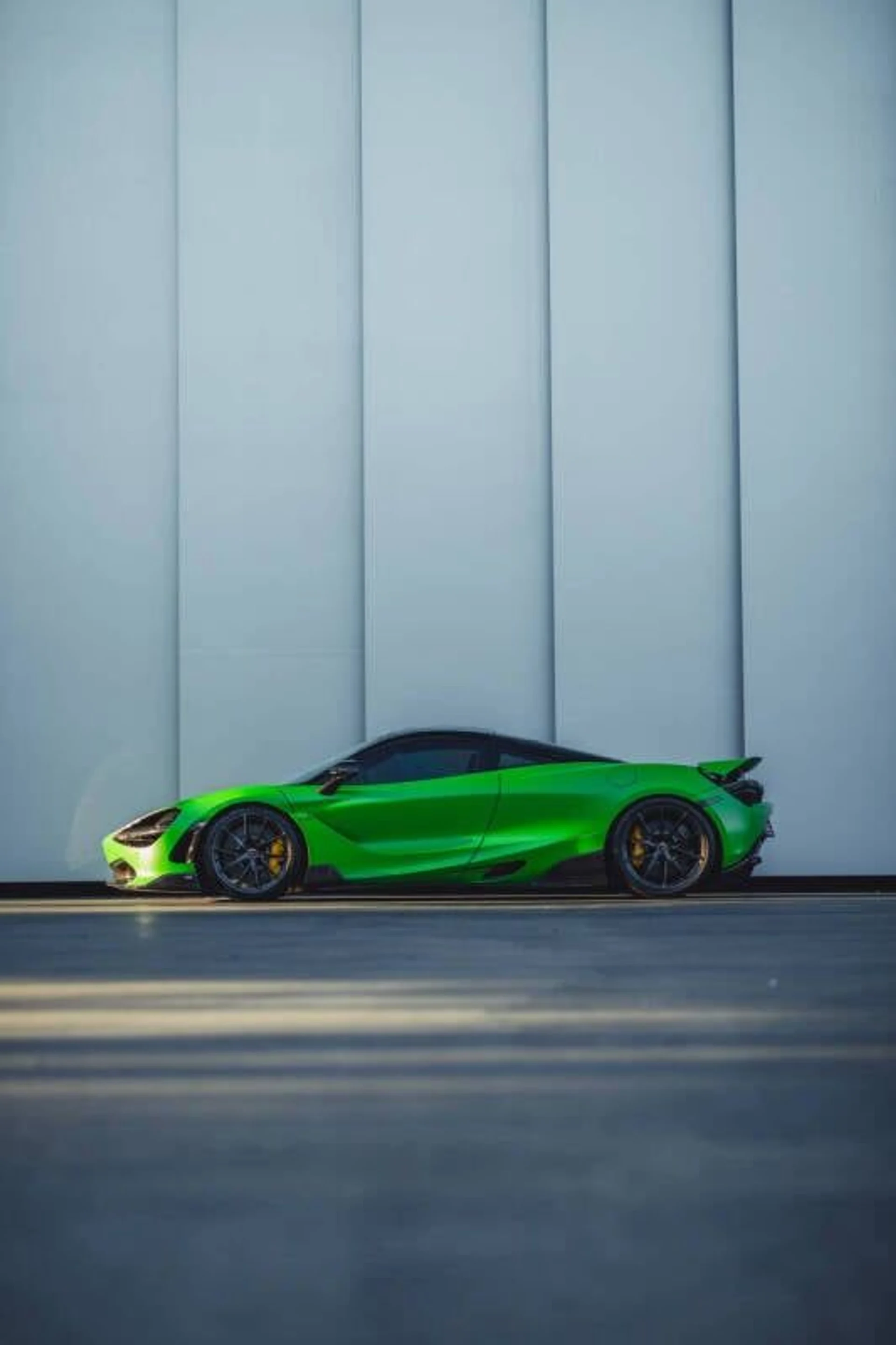 mph037_872434355_2018_mclaren_720s_performance_2dr_coupe_7a4fb5573c