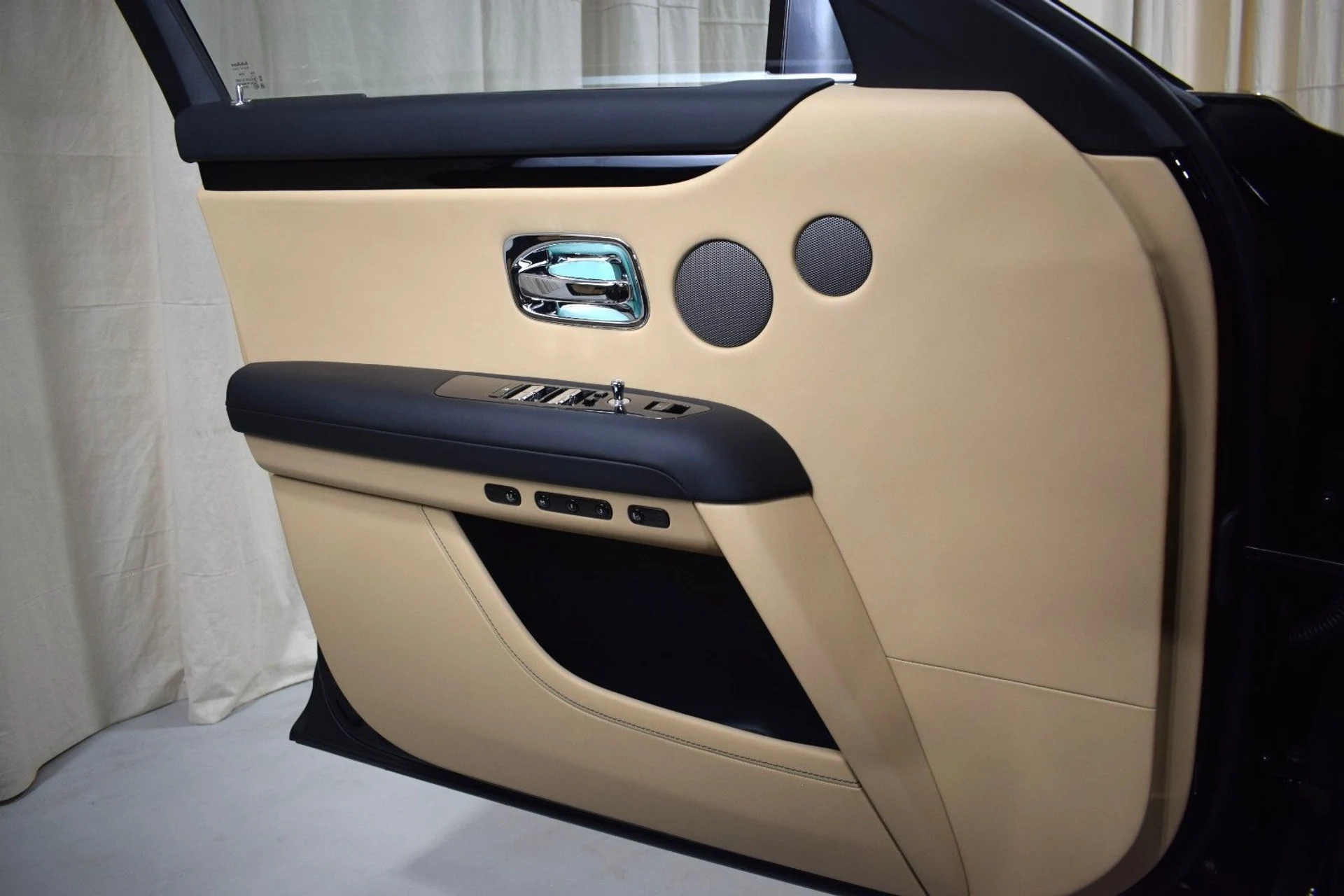 mph037_87336226_ddd3e1a8a3f9f75ee2ee7bca3560f149x_50db5191cb