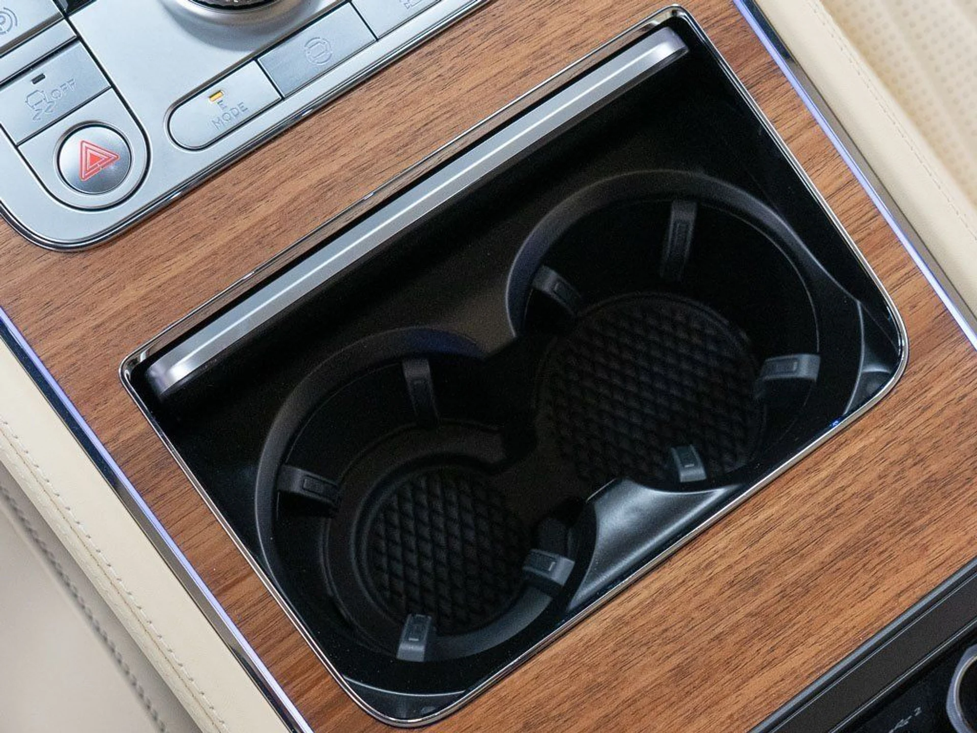 mph037_877719562_d4abe7184eb12cb340a8217ed400f0af_4d983e05cc