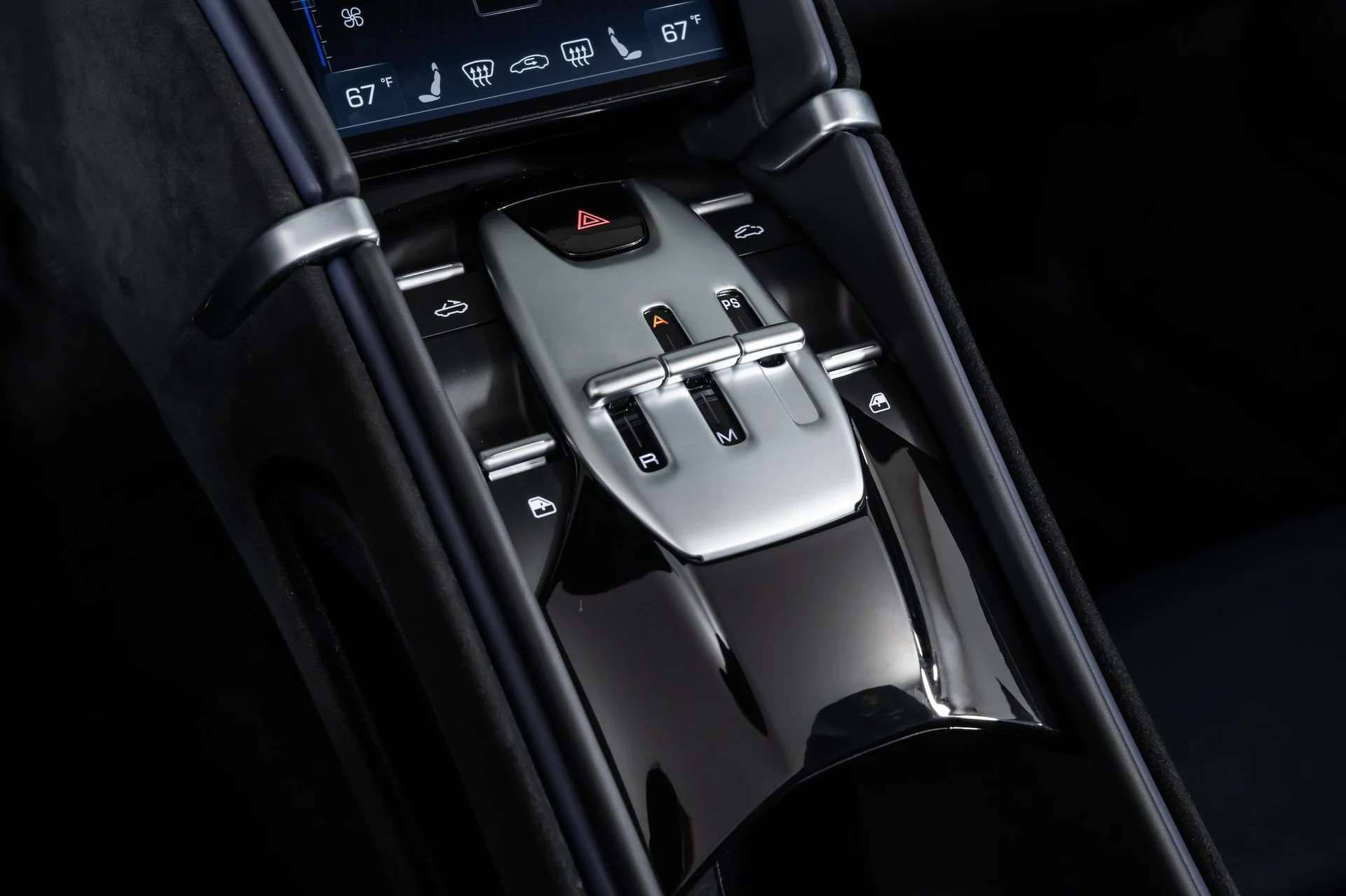 mph037_879778900_210421a30e4c48368afb96c95a559ceb_f4c836d038