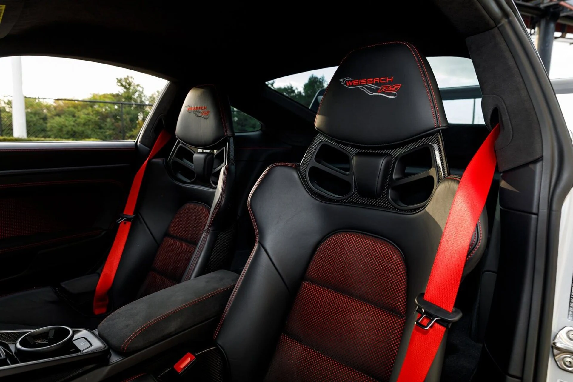 mph037_902462336_7bab800eed5d4c02943c2297b53a72c1x_baafedb8ef