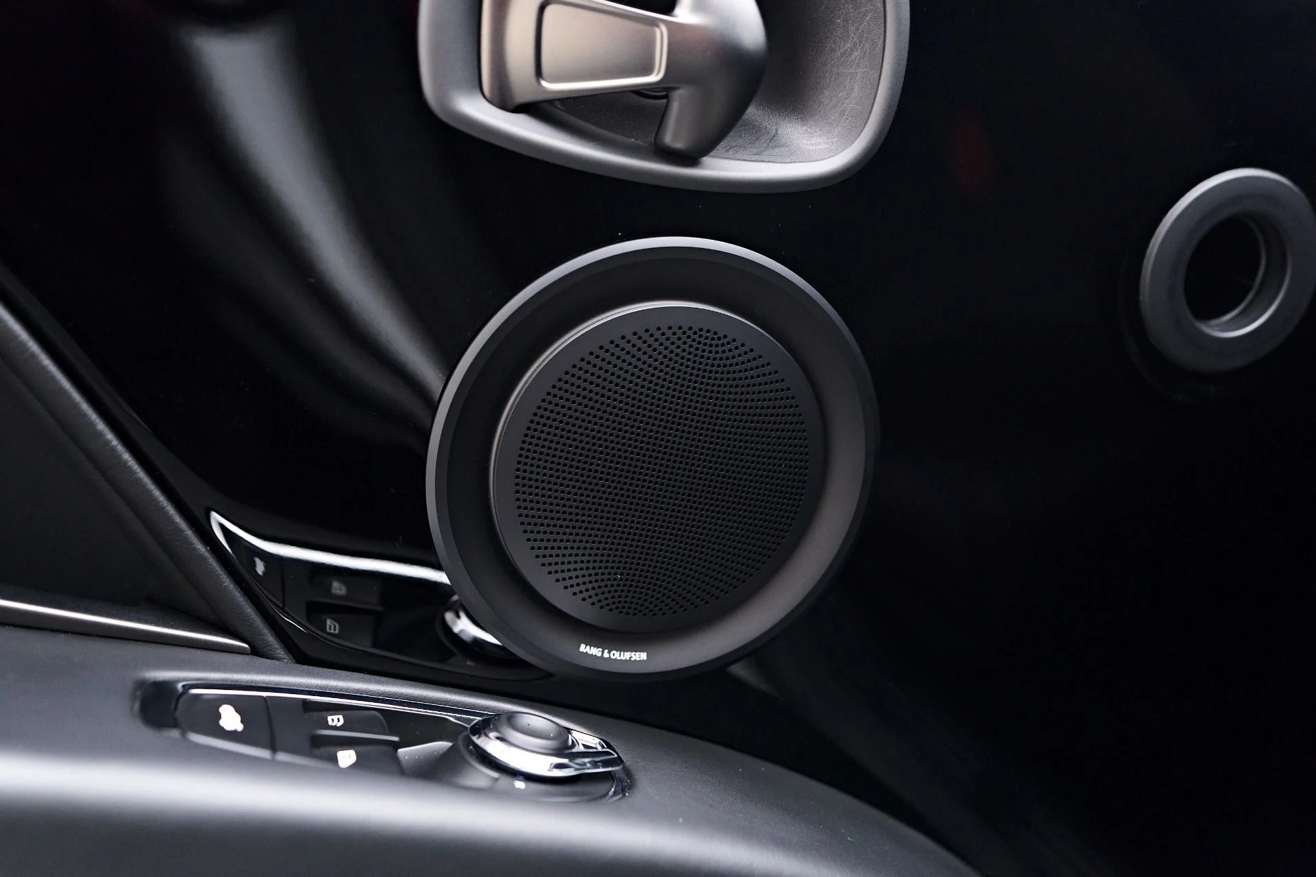 mph037_903310258_Used_2020_Aston_Martin_DB_11_AMR_1756239375_c960a982b2
