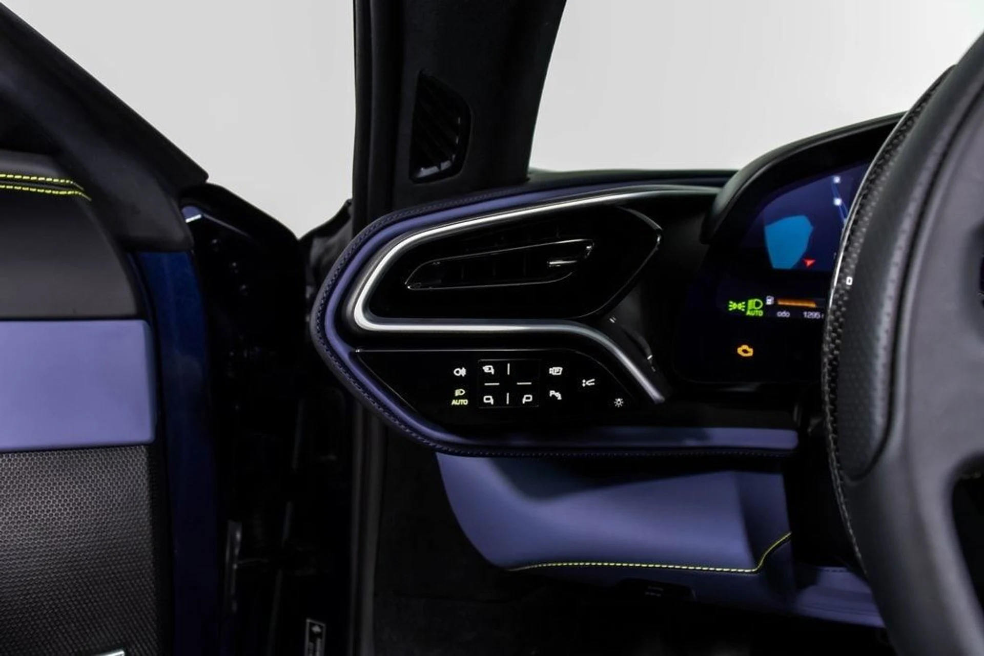 mph037_918970258_64e8c2b03f48a4cdb521d8b70e321df4x_06916dbcb7