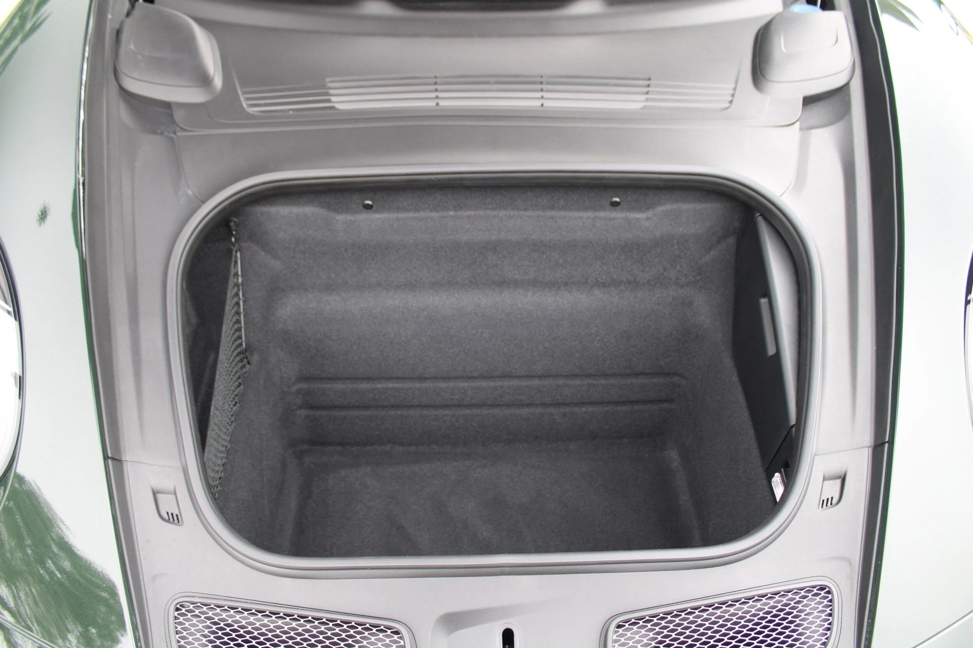 mph037_927935680_7923f9c863b278123f63d40fc39b587ex_382f429142