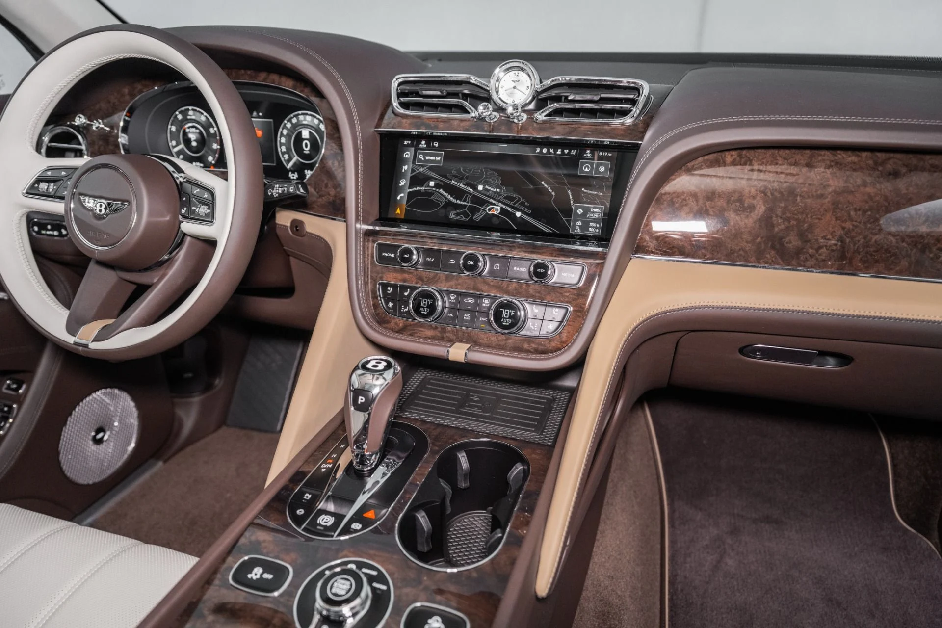mph037_928080678_Used_2025_Bentley_Bentayga_EWB_Mulliner_1762964457_de08ecdb51