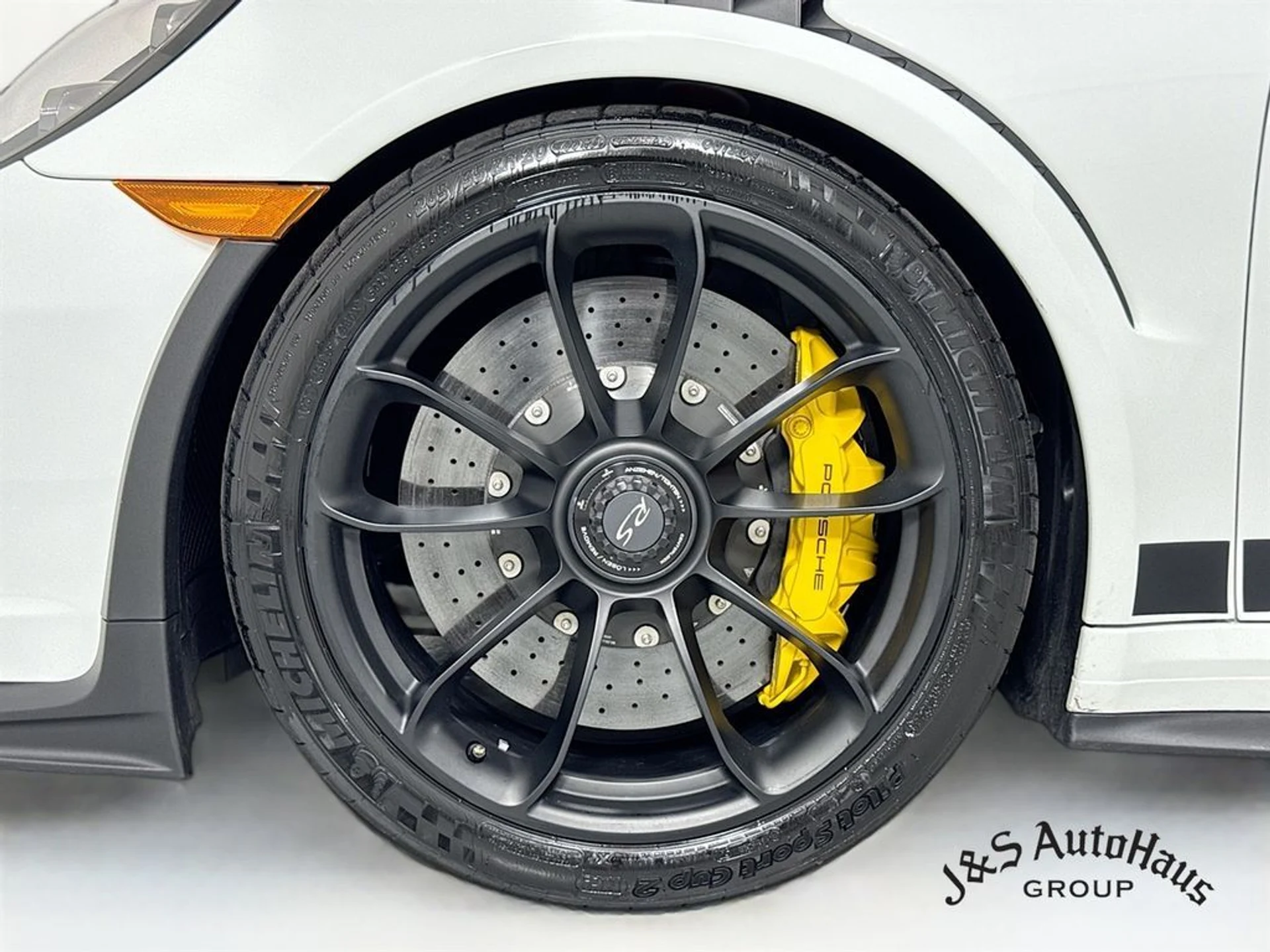 mph037_932333271_22e7g10f40ww0d44fstnu8m1wwqp_4ab64a321c