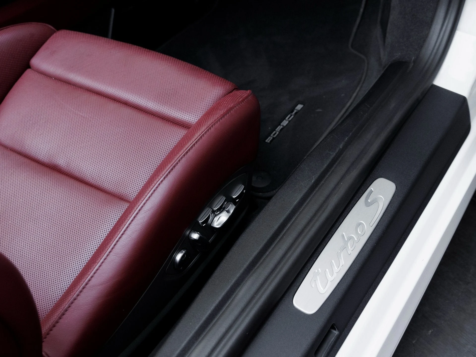 mph037_937742650_38_c3fb8856ac