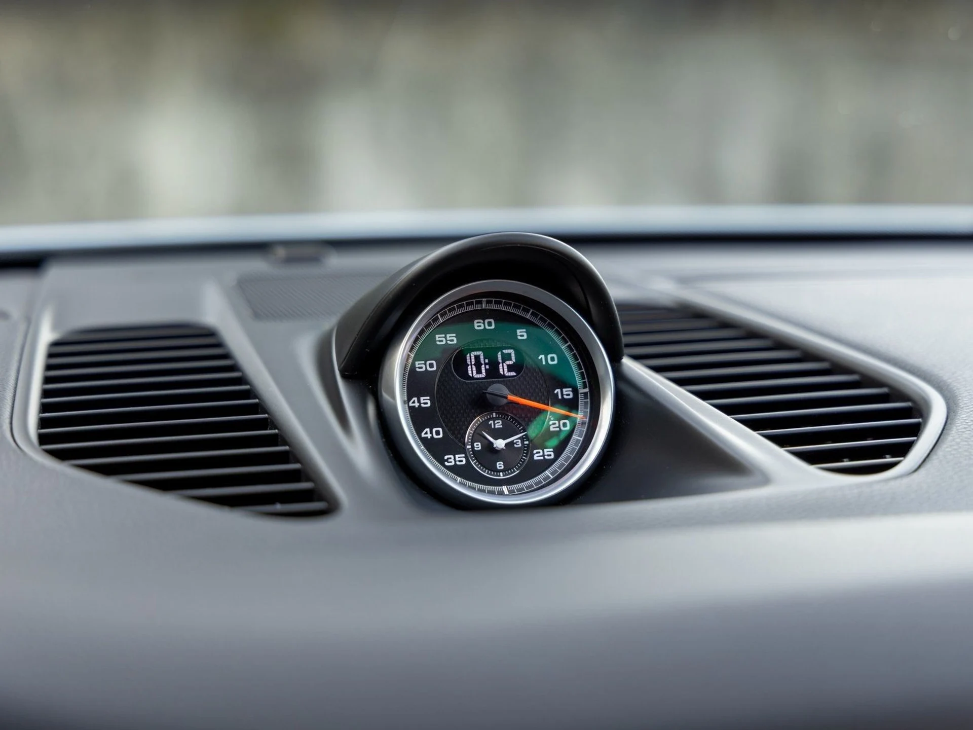 mph037_944829309_38_6bf4c22e7e