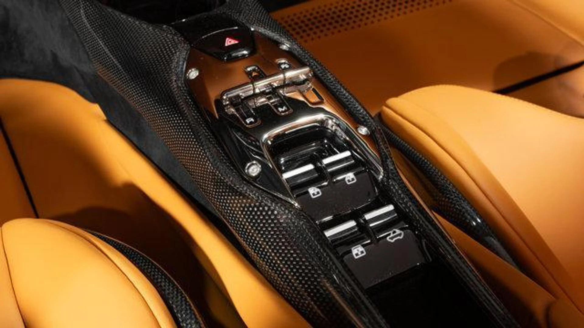 mph037_947810106_9d6_J72a_K_Sra_L_Ta_K4_We5_XUHV_Pj_I_ea3dd10741