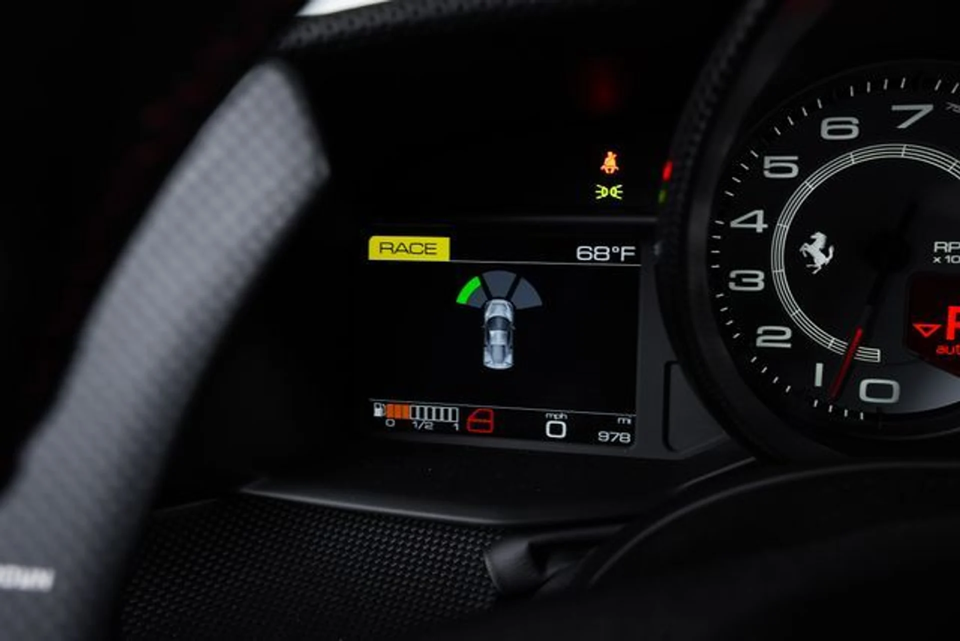 mph037_95214080_7d278f499cb5d6138c69ed60bde862cdx_0058184613