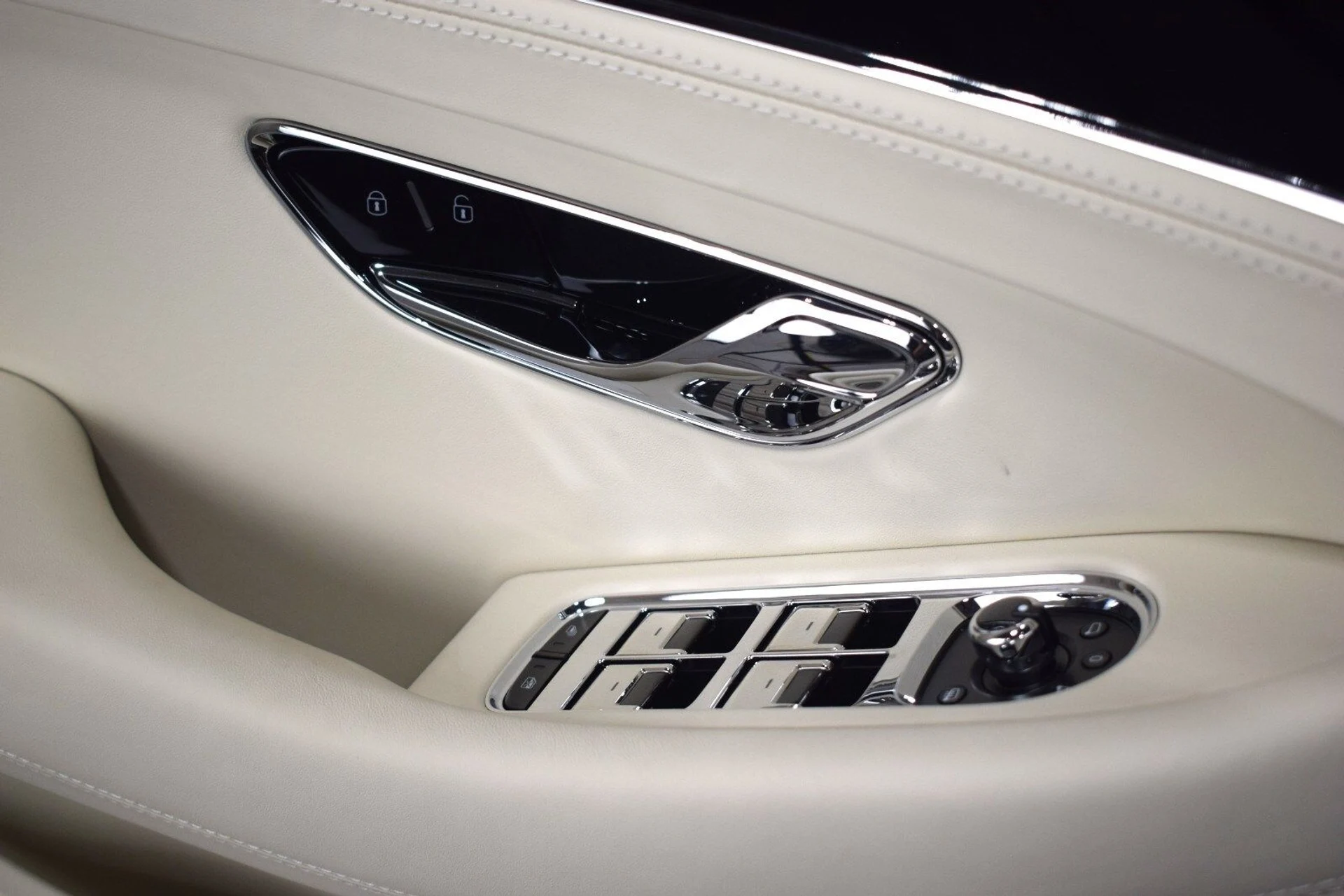 mph037_952694950_a73c969c6b3c33e8e26ff2f6d5a95168x_45ed9bdab3