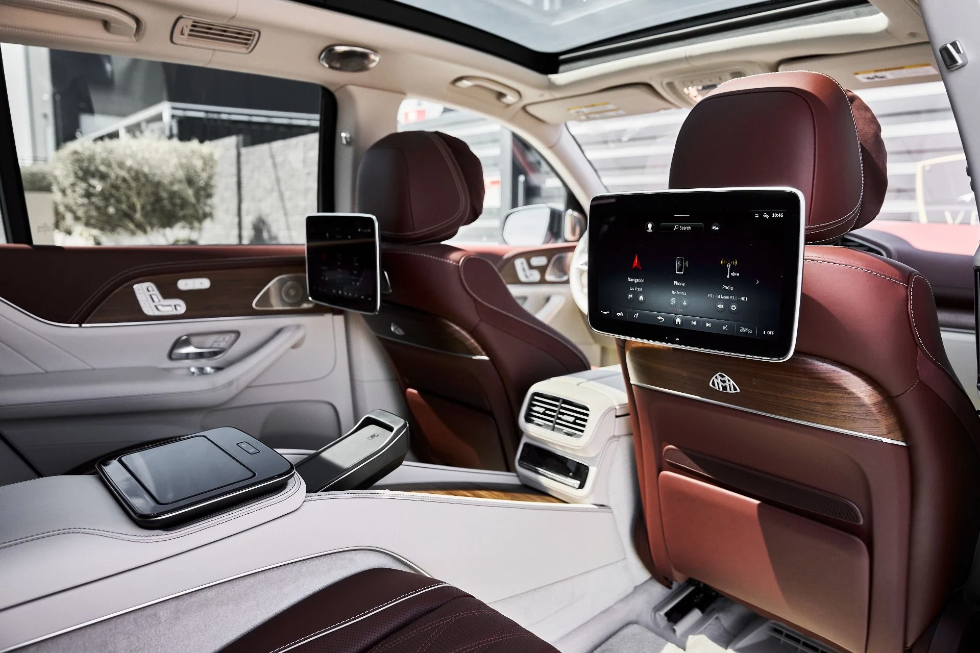 mph037_954076178_Used_2026_Mercedes_Benz_GLS_Maybach_GLS_600_1776732788_044d622073