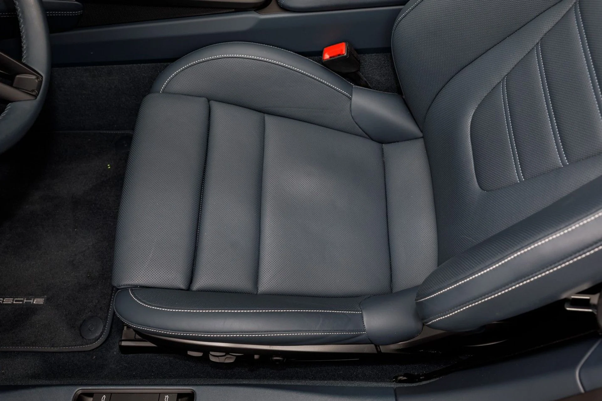 mph037_95519254_644_p41_l_d44f825ca6