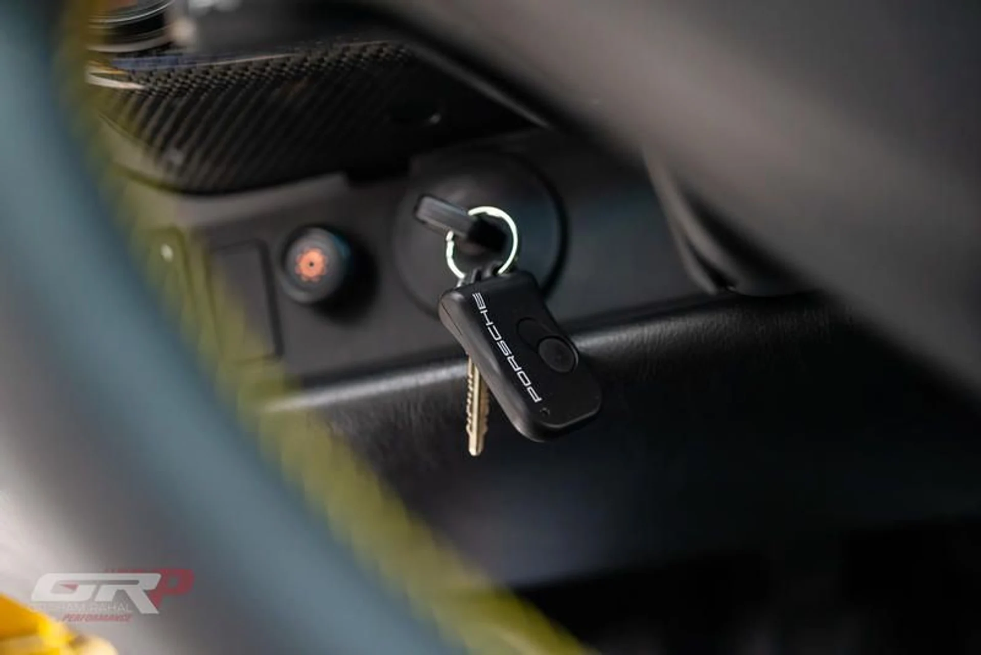 mph037_958724357_8_B68_DA_36_401_F_4_B6_C_8698_08_E3_C879_E96_B_ee23703da2