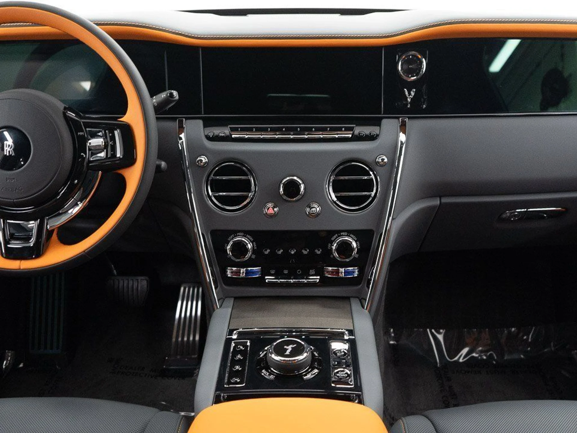 mph037_98290780_229b5588418079bc50c65c5bd92f6b82_fe58712cef