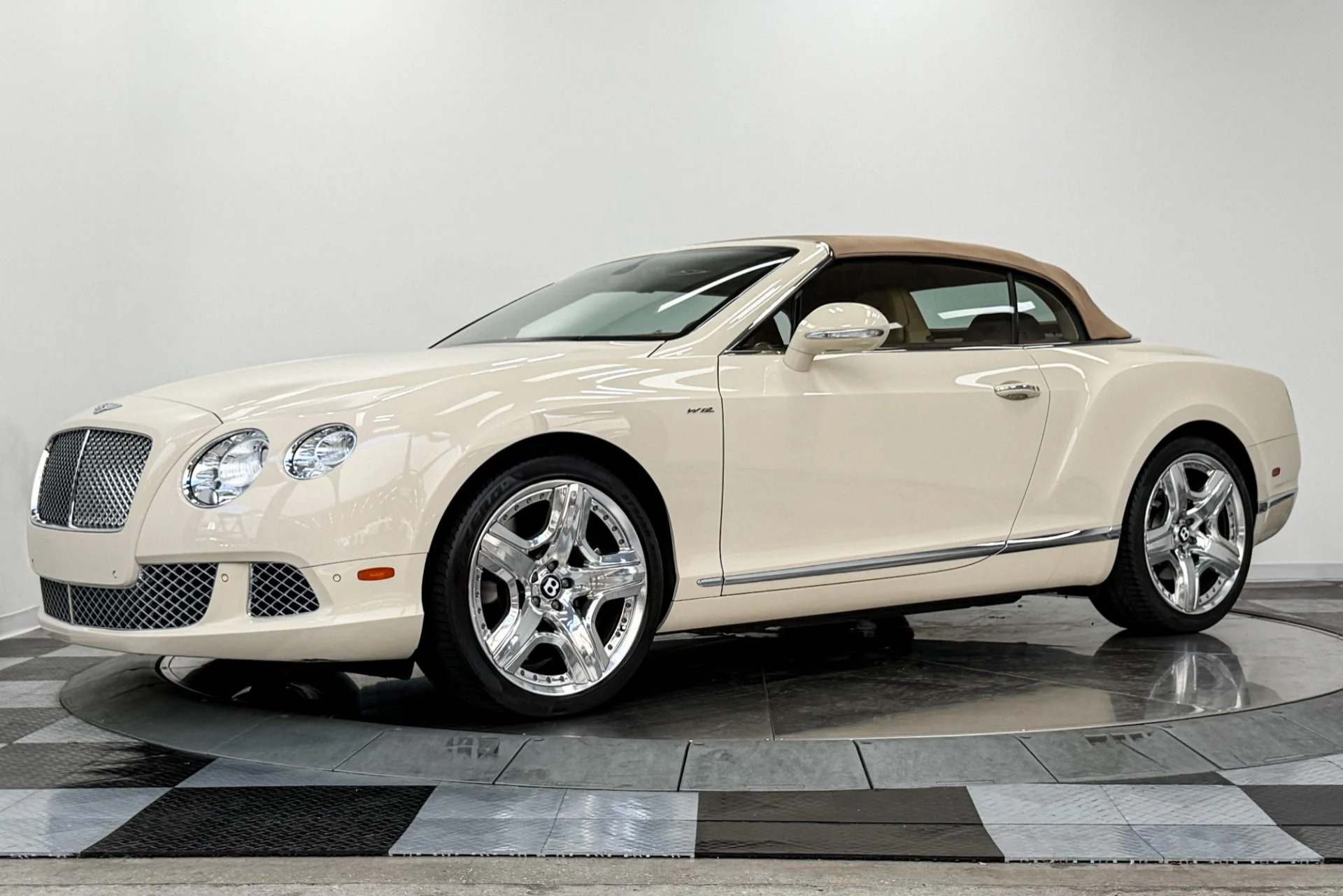 mph037_983070190_Used_2015_Bentley_Continental_GTC_W12_Mulliner_Driving_Specification_1785534875_869c3eff89