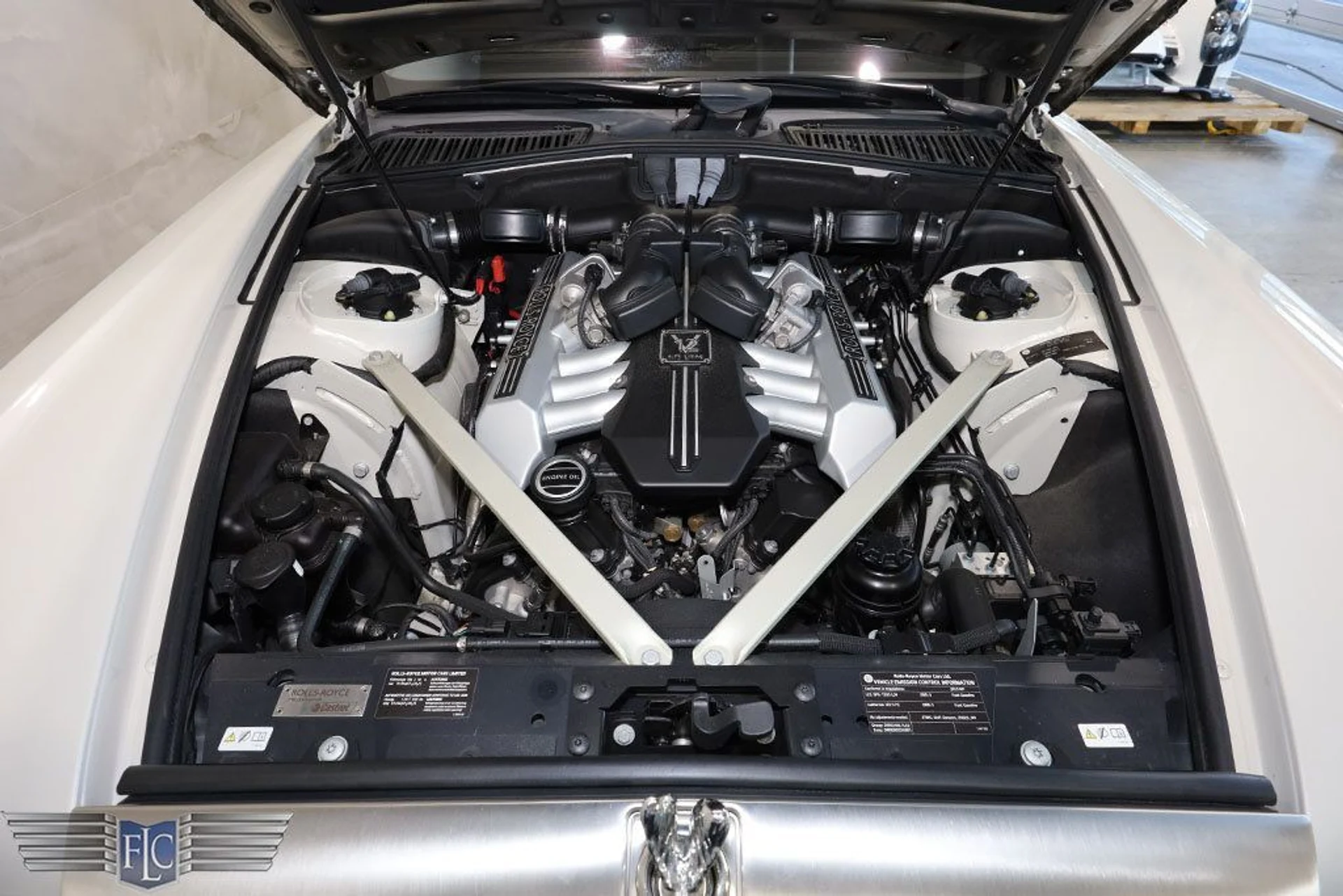 mph037_992446936_used_2013_rolls_royce_phantom_drophead_coupe_9689_22223521_38_1024_9ef186d9f6