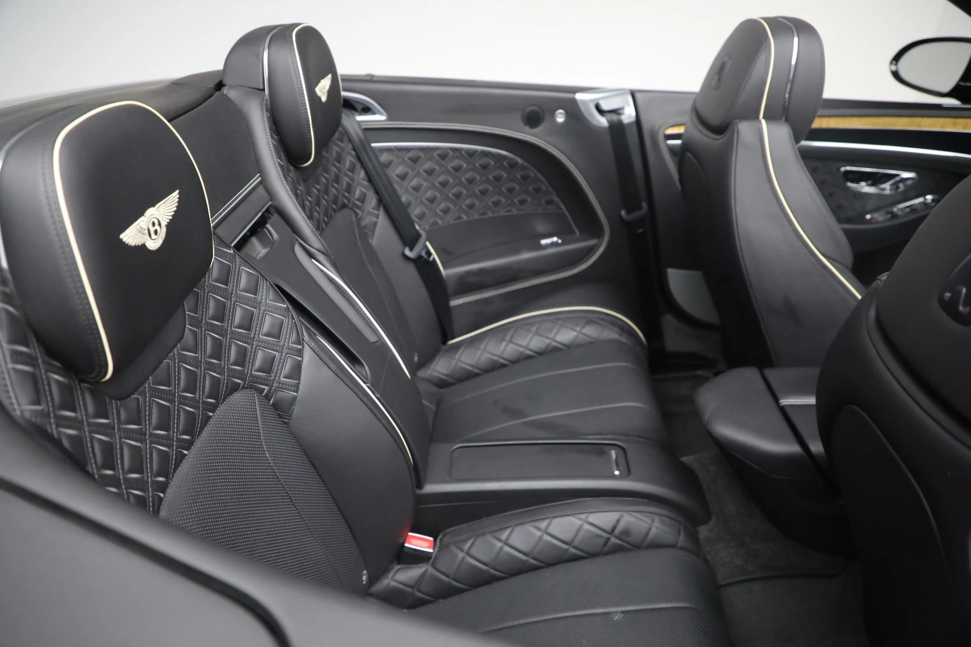 mph037_998558162_Used_2020_Bentley_Continental_GT_W12_1762286941_b247e83386