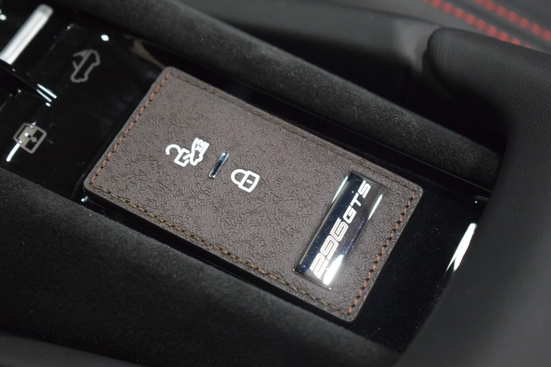 mph037_998953180_2a81926fd4ce4fe08abcf1ba7a32b740x_ff252e3ee1