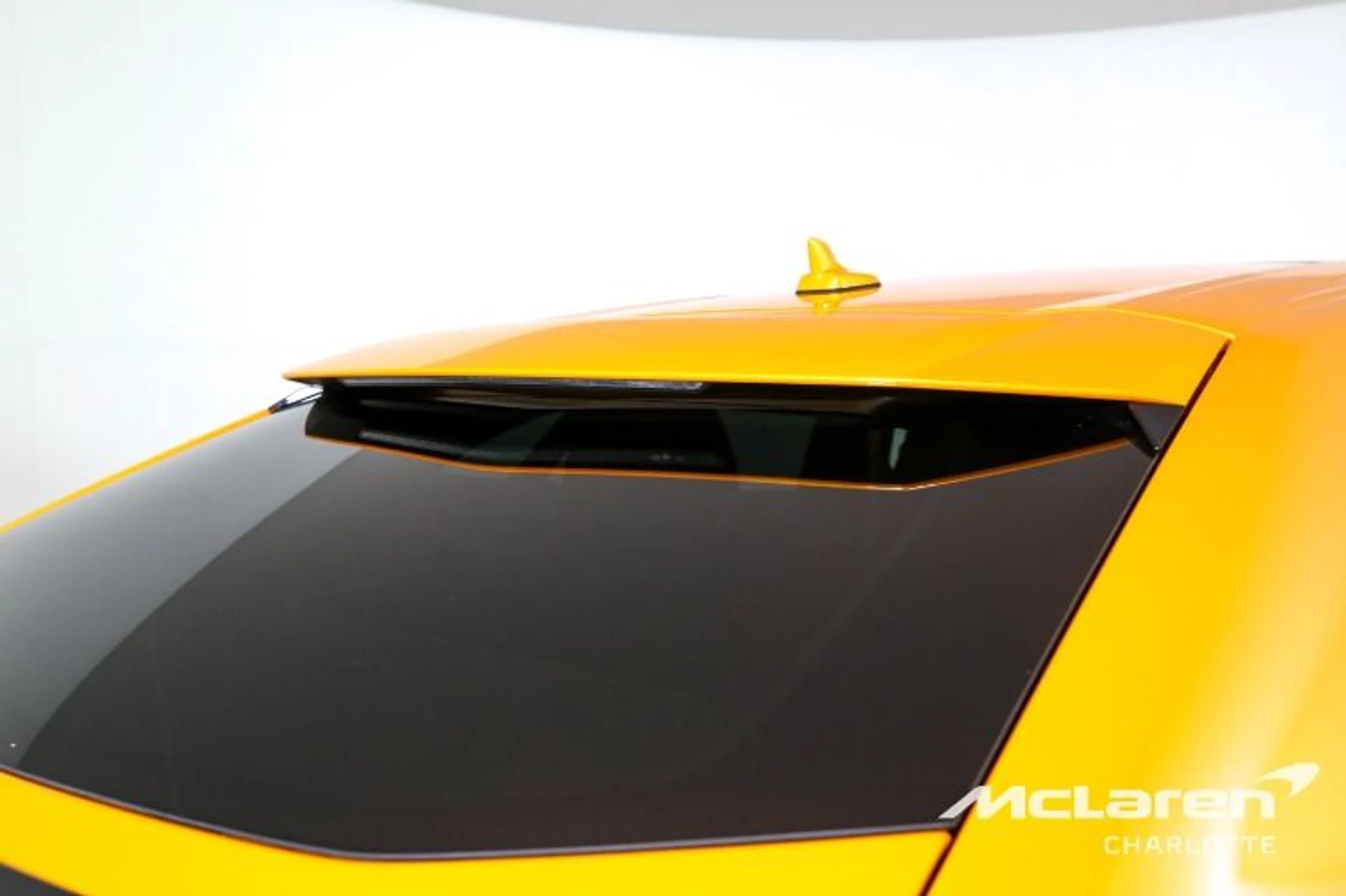 mph038_1008925253_Used_2023_LAMBORGHINI_URUS_S_7f74fe605d