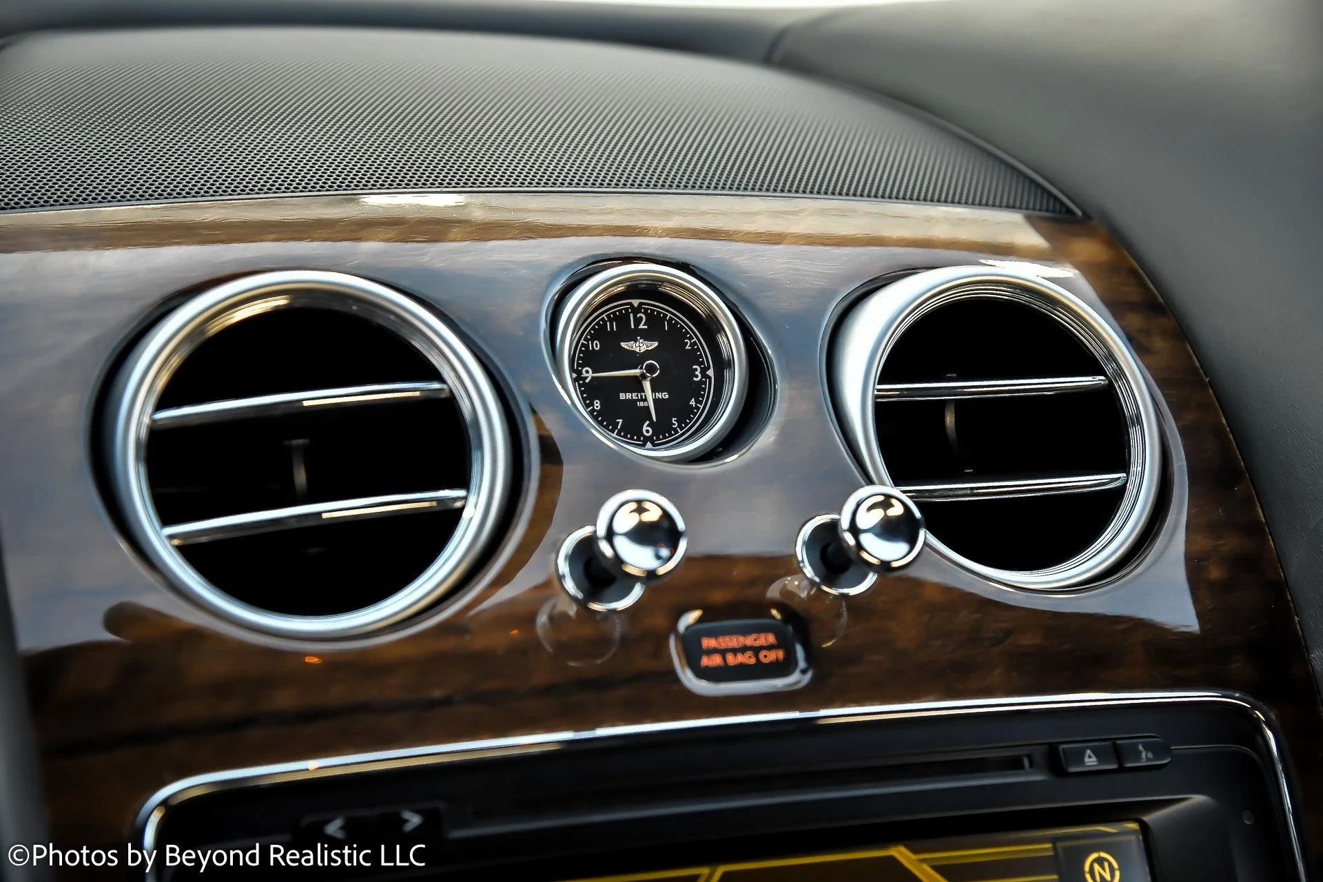mph038_1009399640_Used_2017_Bentley_Continental_GT_V8_Coupe_1761034503_ec87daa61b