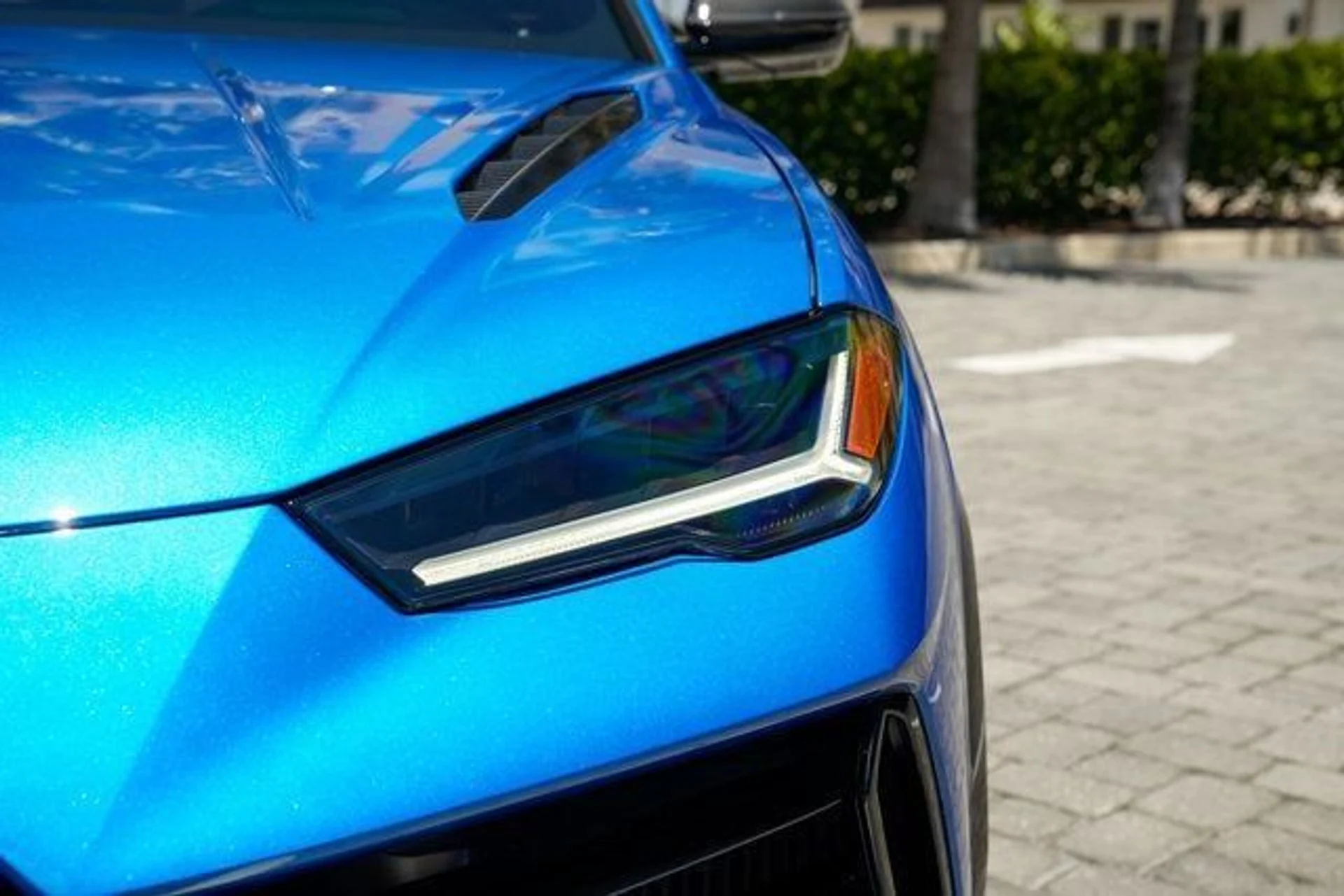mph038_1023975326_used_2024_lamborghini_urus_performanteawd_14354_22887761_39_640_320b9c10a6