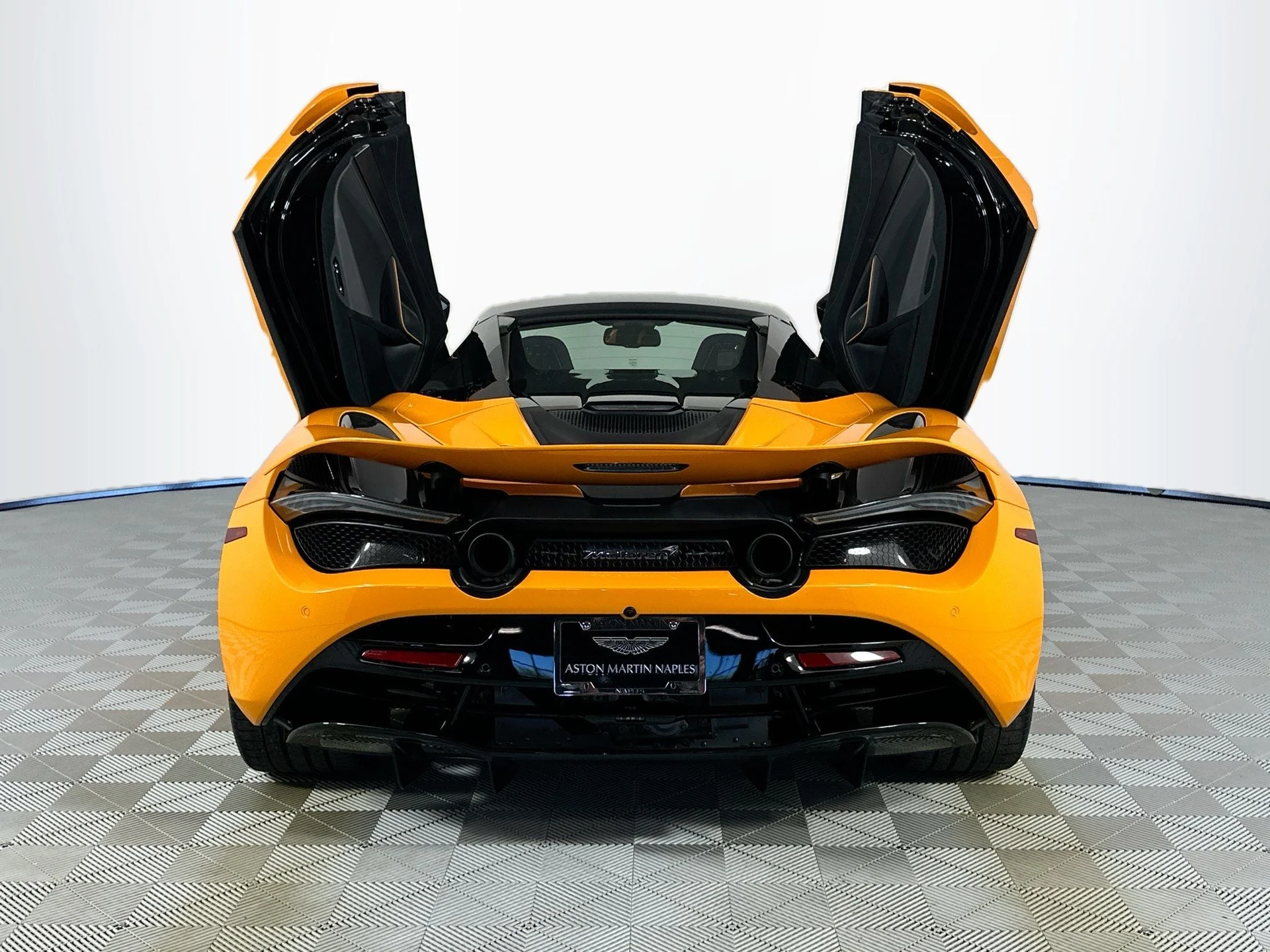 mph038_1058970595_39_dc3ce673d2