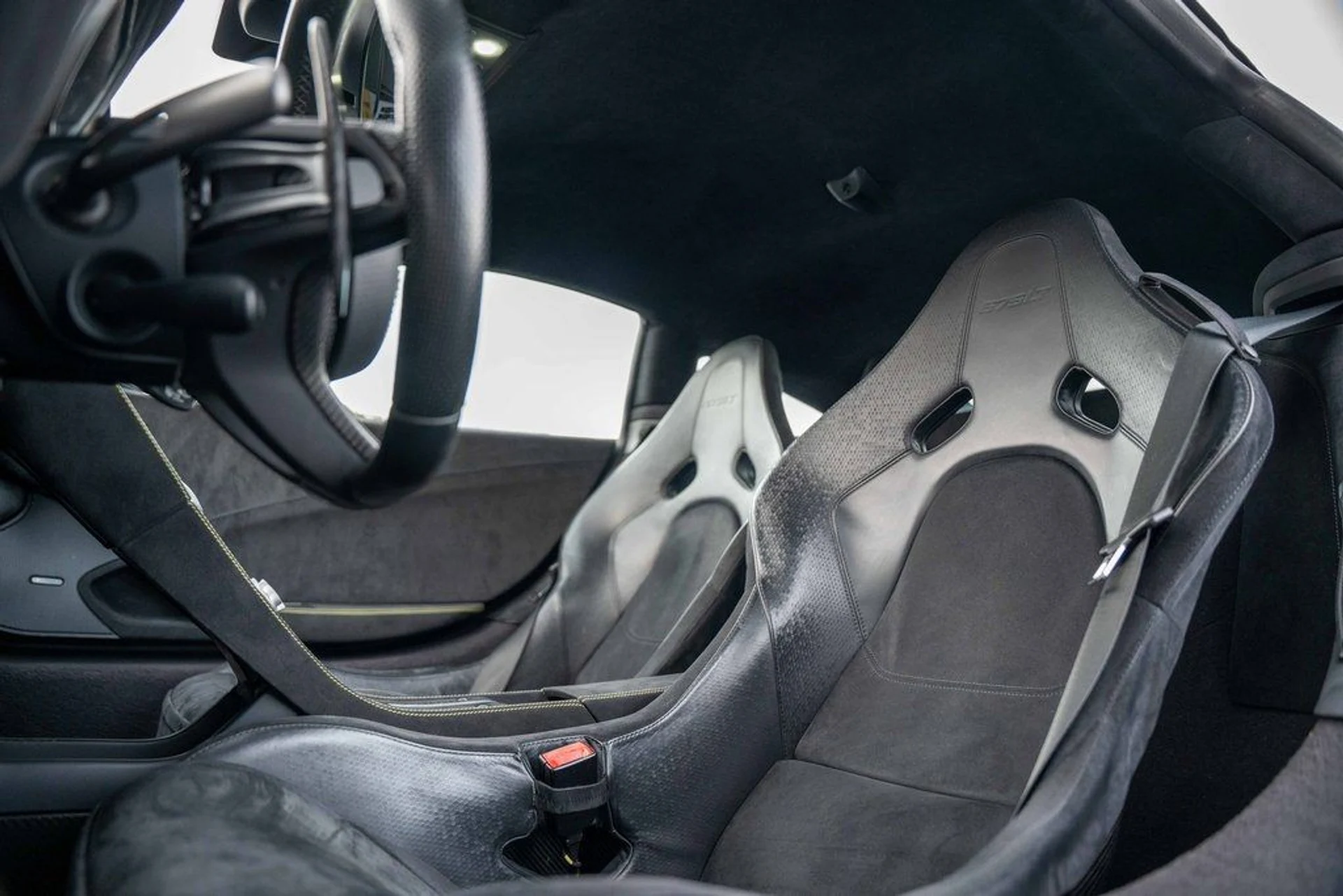 mph038_1086133425_image_40_e8f9274e97