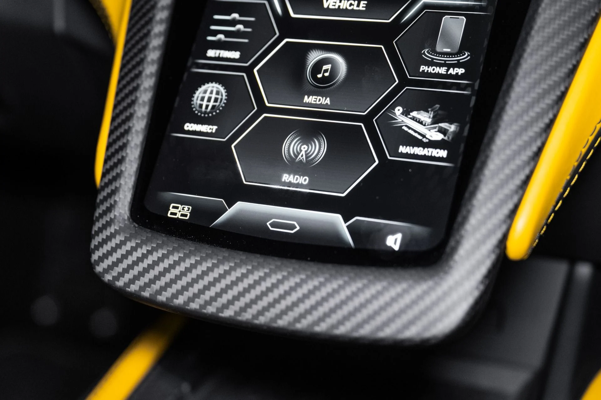 mph038_109259250_Used_2024_Lamborghini_Revuelto_1761662610_38b890bebb