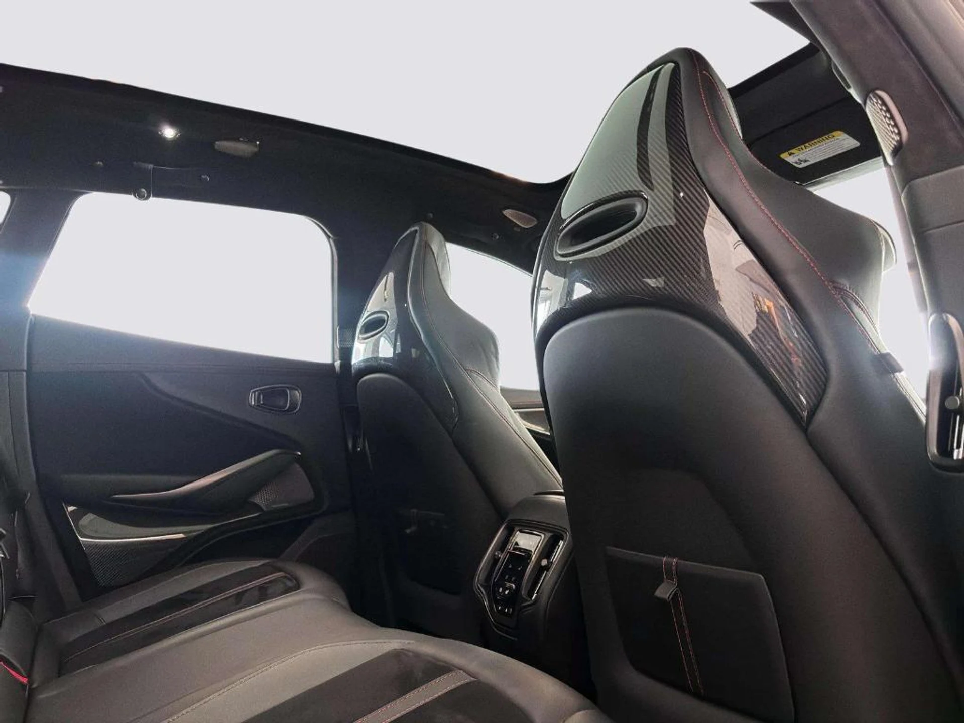 mph038_111043449_q8_010u_H_b_D_Ko_Ij3_Sg_O_R6y_Ala8_6318768060