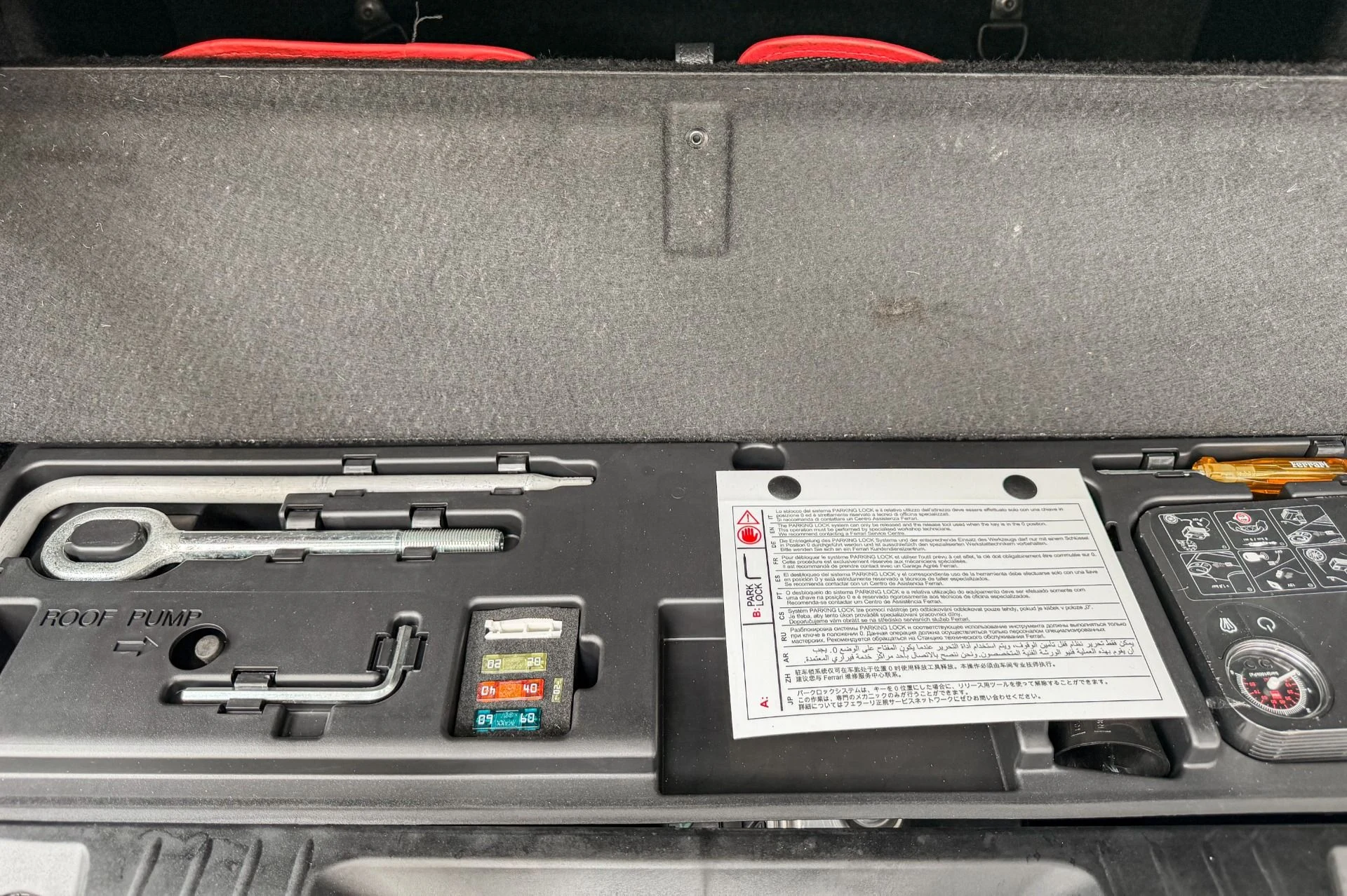 mph038_1110487716_Used_2020_Ferrari_Portofino_591_Horsepower_Two_Tone_Interior_1782839445_3d9fb32ddd