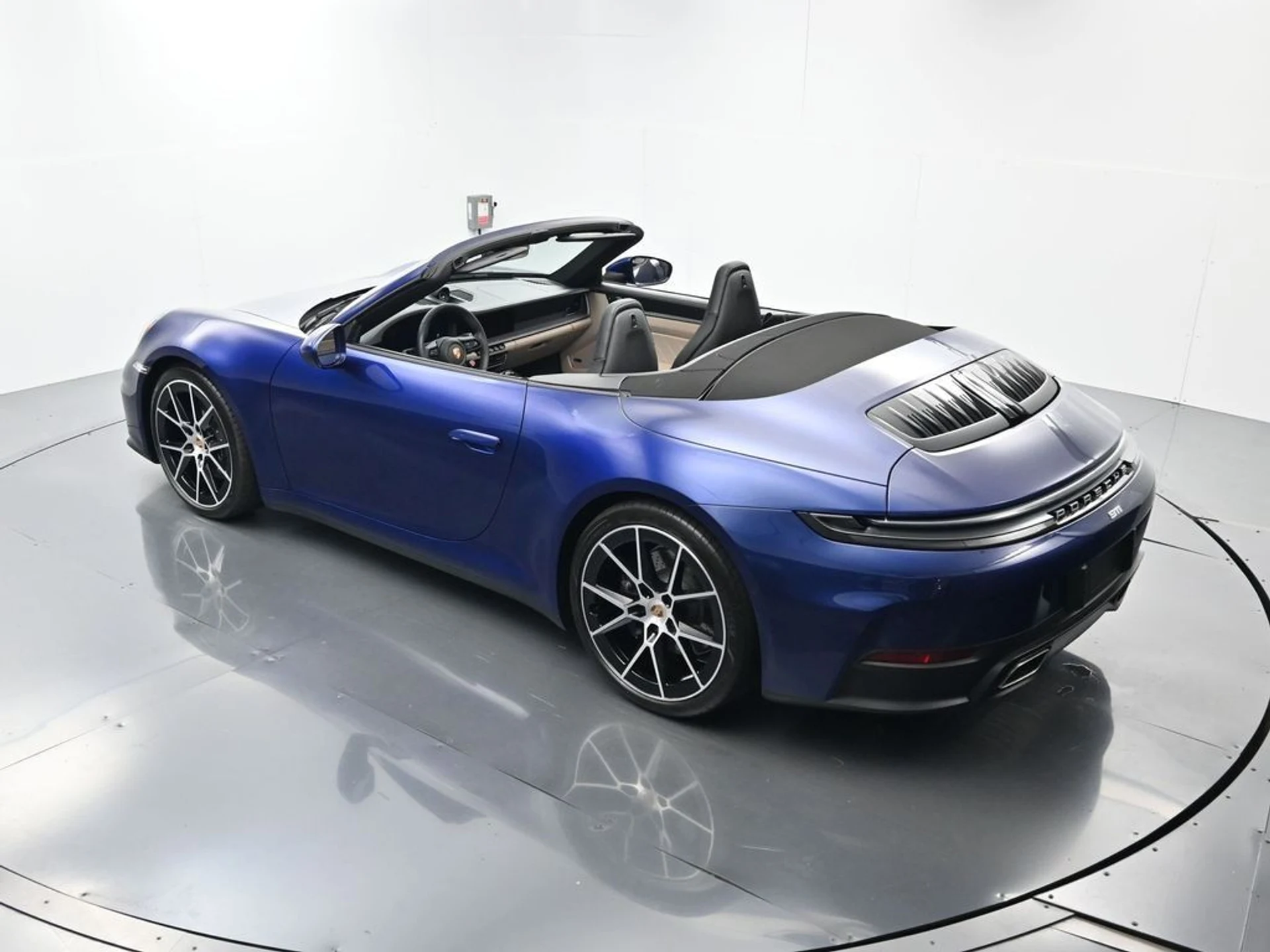 mph038_1115799629_335d79a517152dcb5e9d5cb5fbc8ec95_c8749fa362