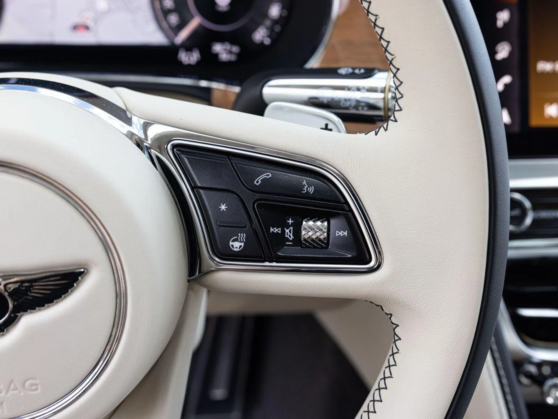 mph038_1119118846_500853698_69ac49de42328134f501d008_5b0b09018e