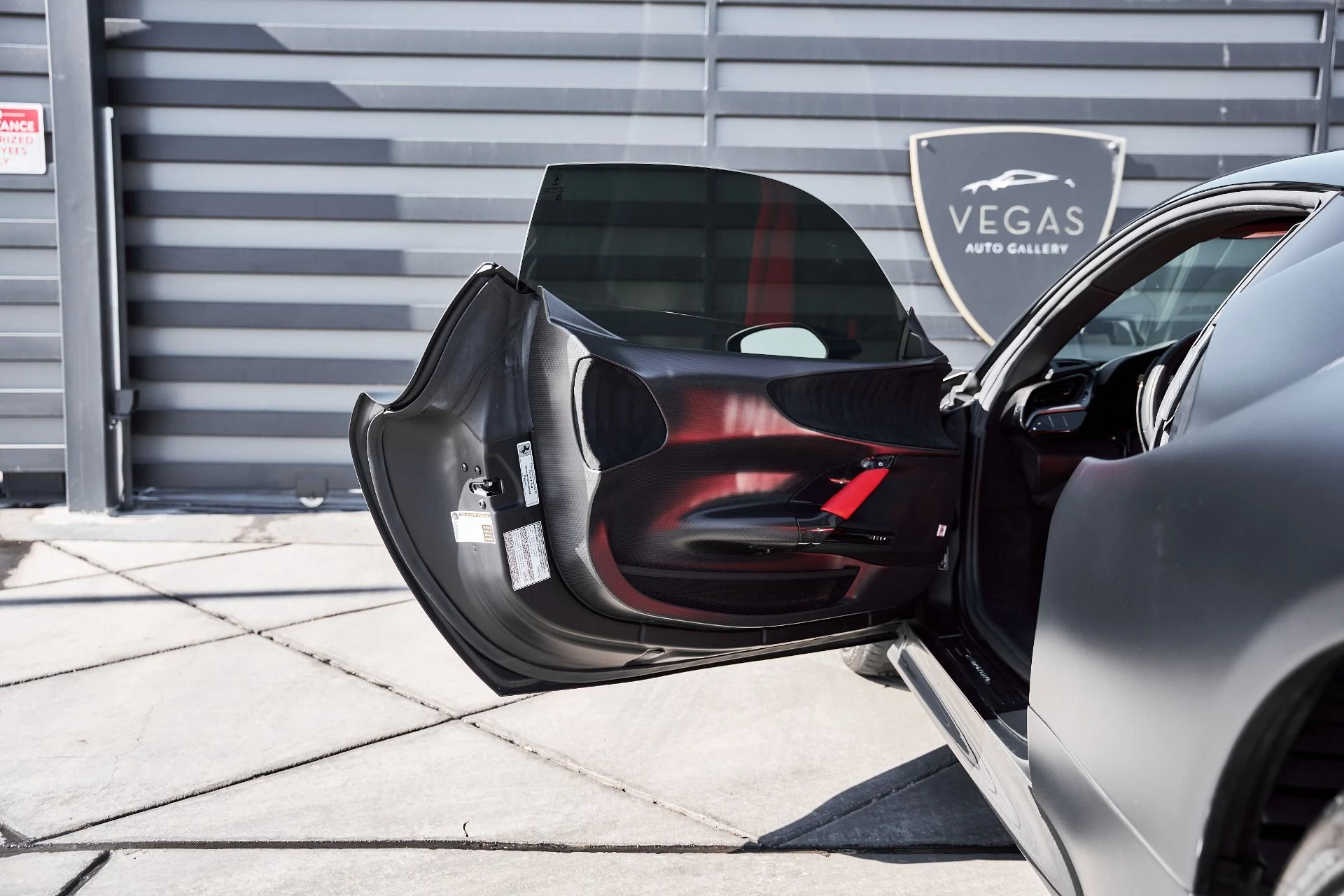 mph038_1120778043_Used_2023_Ferrari_SF_90_Stradale_Base_1772922940_b54191ba7b