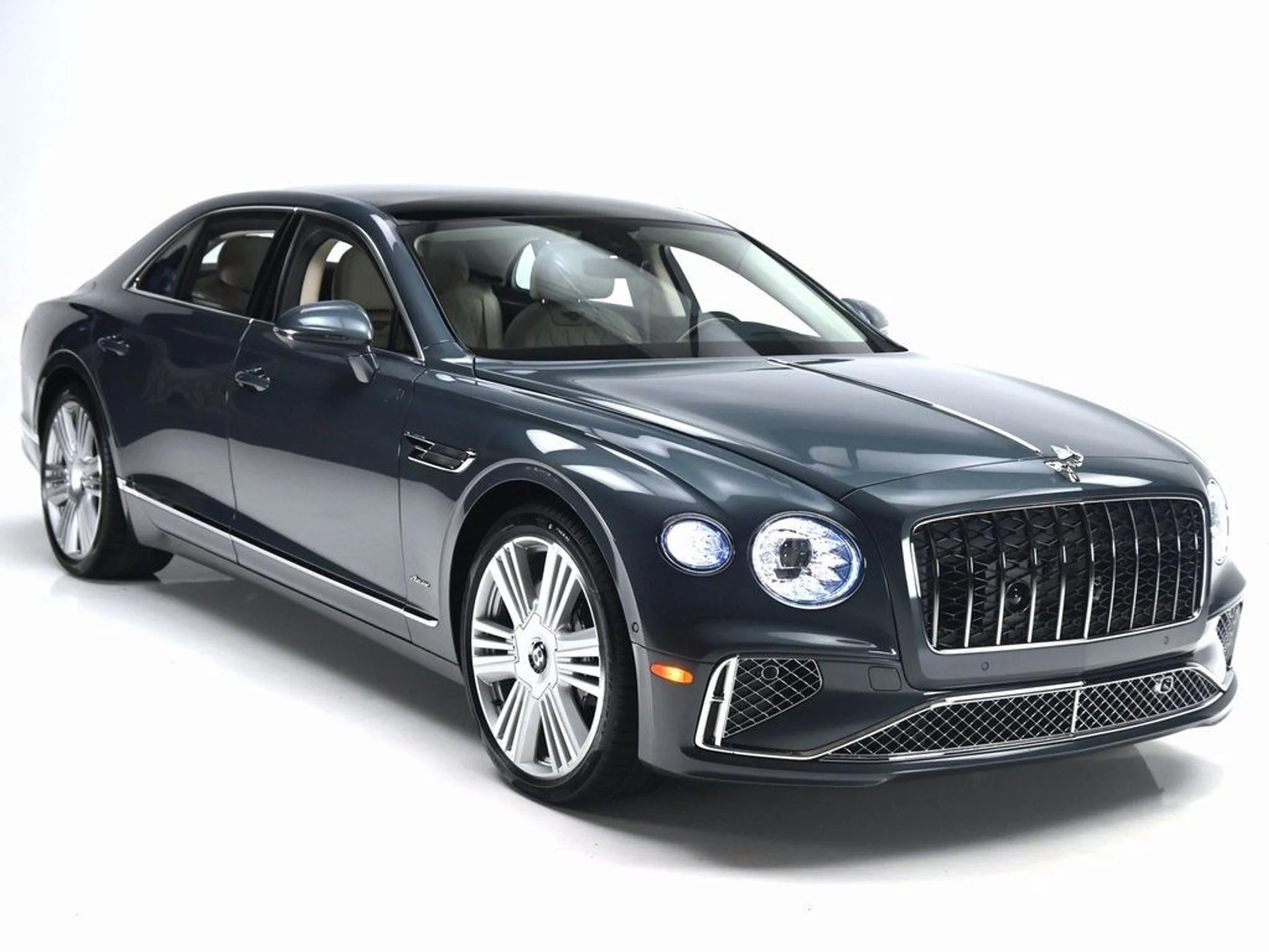 mph038_1121979435_54b21b08cce0c129b2fd811434610487_0b922416d3