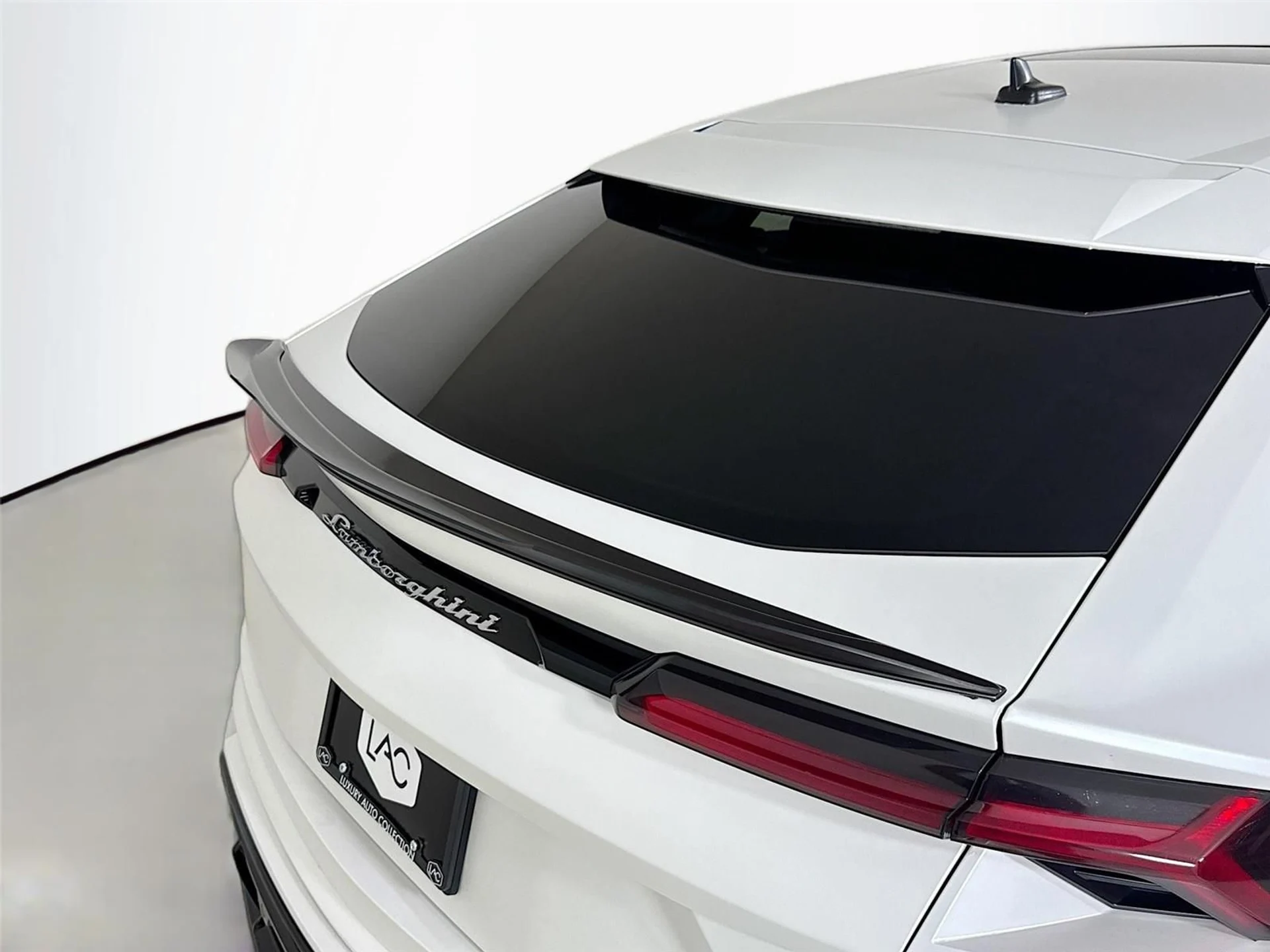 mph038_1133221753_2d1c43a20cc33914849d24a564eee7db_53b21ae815